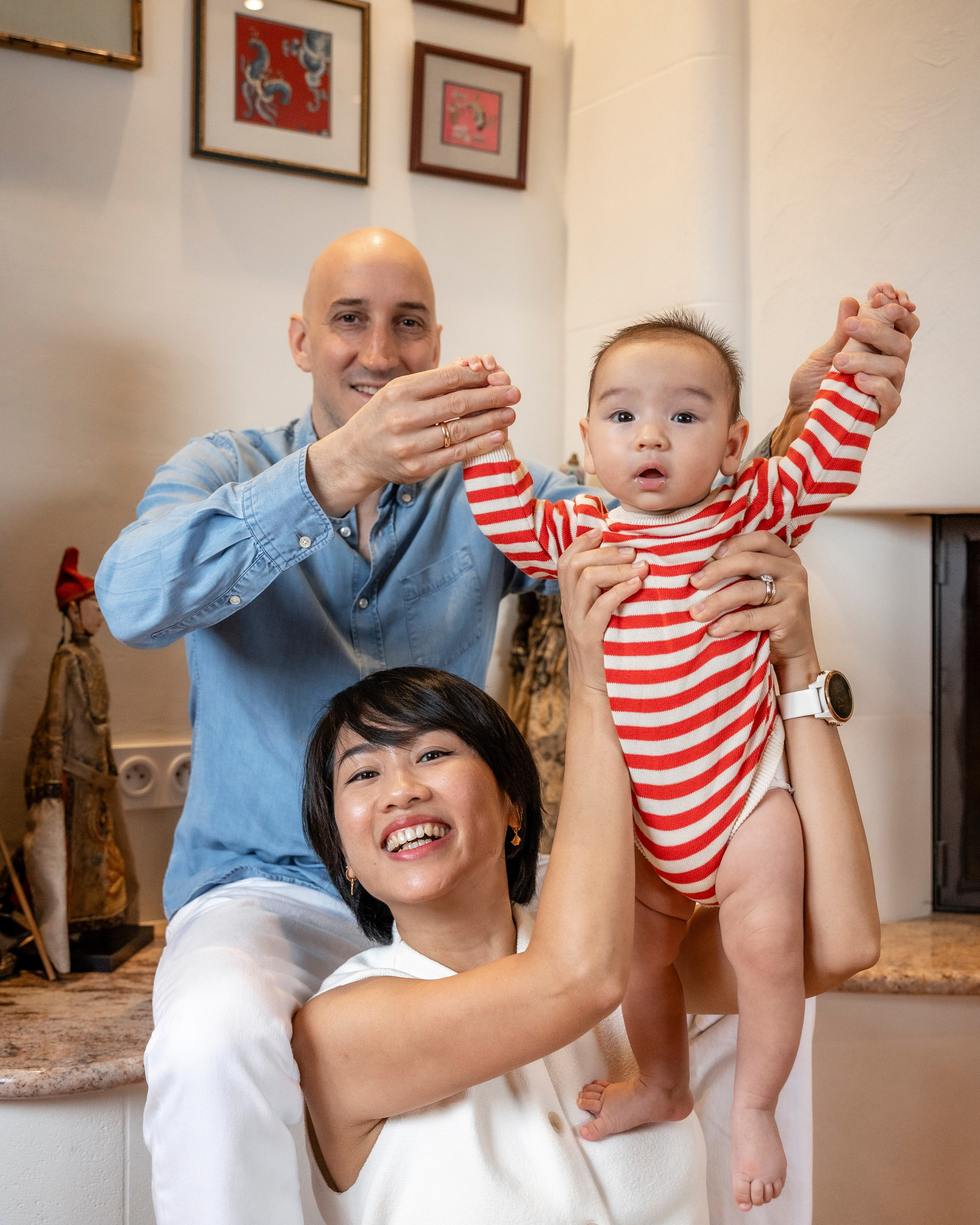 From bump to baby: why at-home family photoshoots in Toulouse are worth It. Eugénie Smirnova — your photographer in Toulouse and southwest France