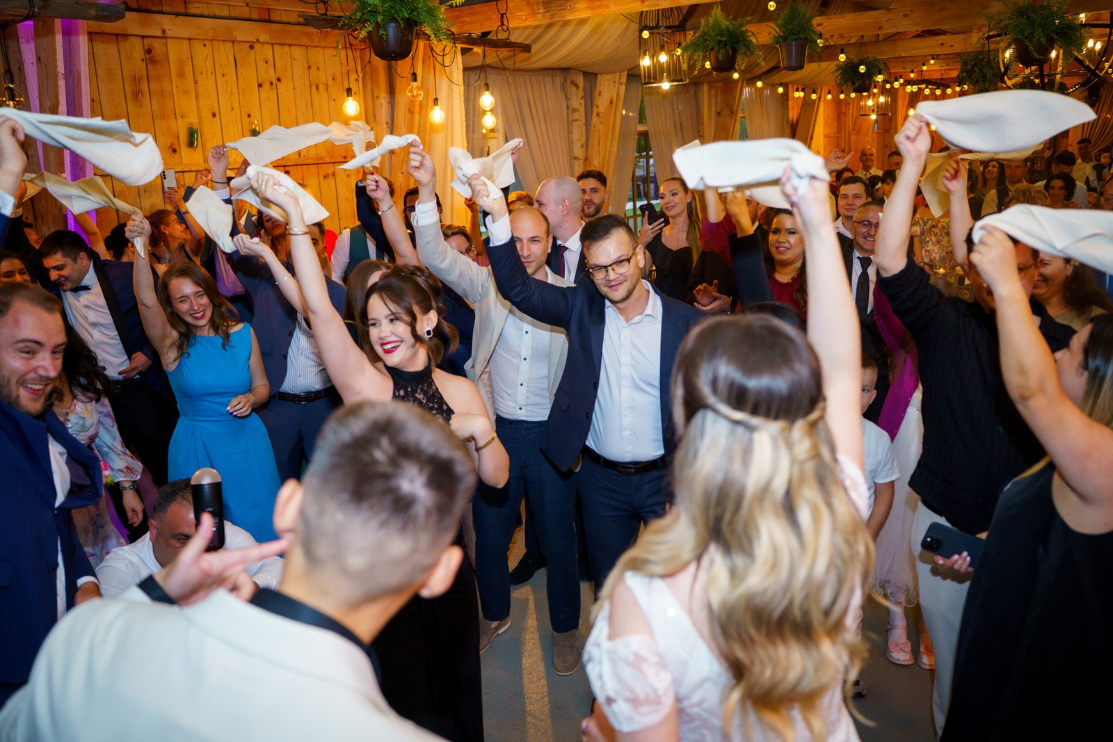 Fotografii Nunta. MGA STUDIO ART — Fotograf evenimente