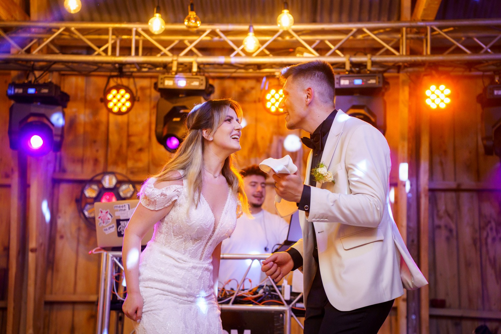 Fotografii Nunta. MGA STUDIO ART — Fotograf evenimente