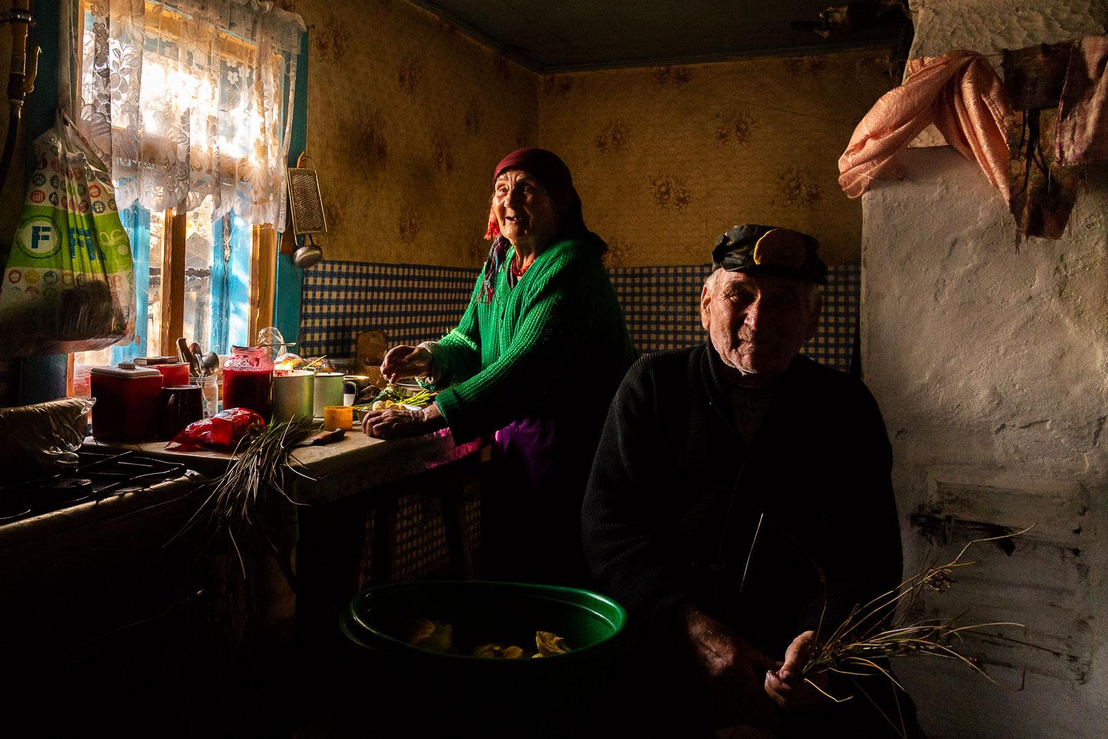 Фото серия «Истории из жизни». Люди довоенного и послевоенного поколения.