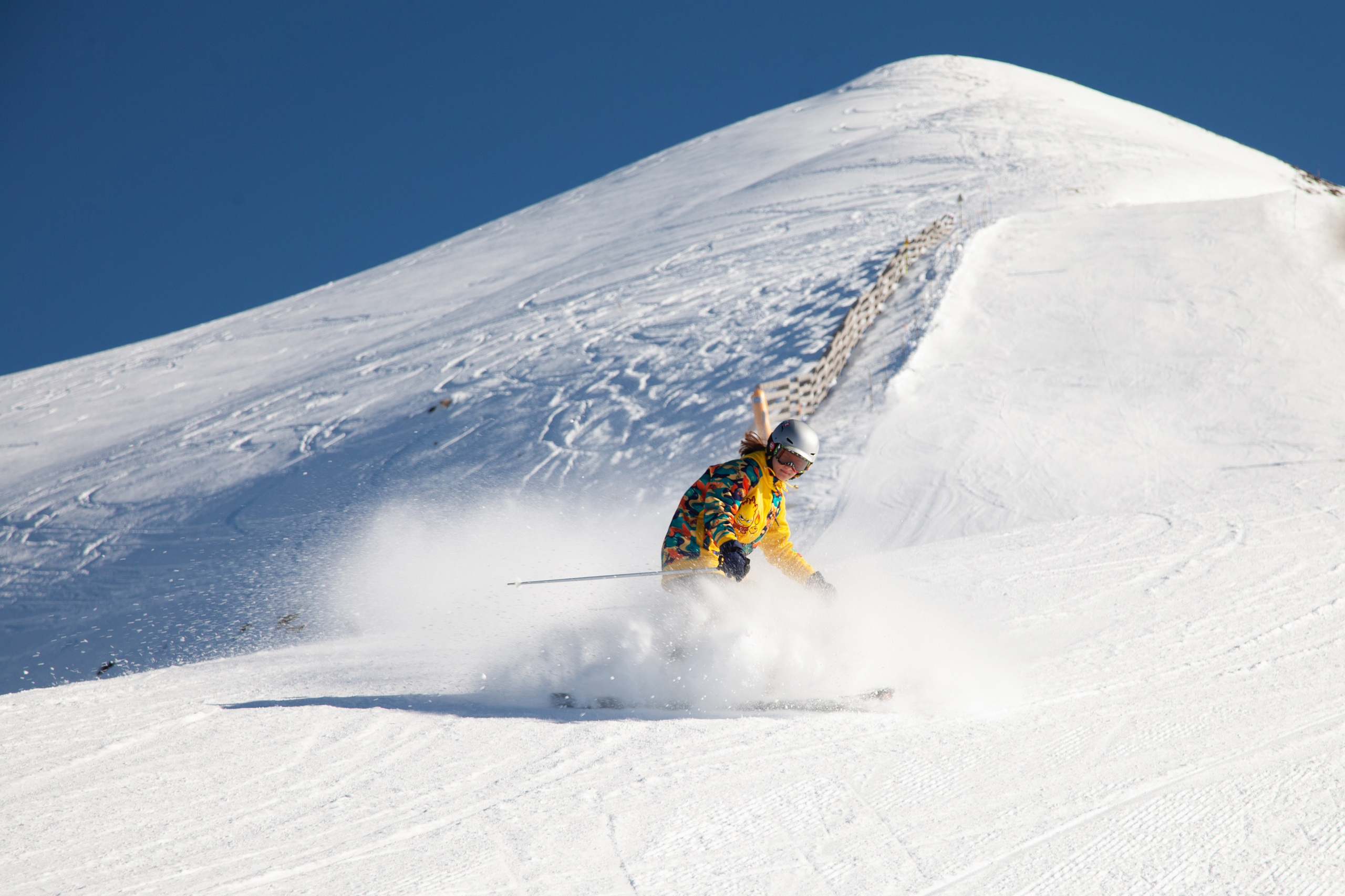 12 Months of the Year — or Why There Are No Interior Photo Studios in Toulouse. Eugenie Smirnova — wedding, corporate and lifestyle photographer in Toulouse and Southwest France