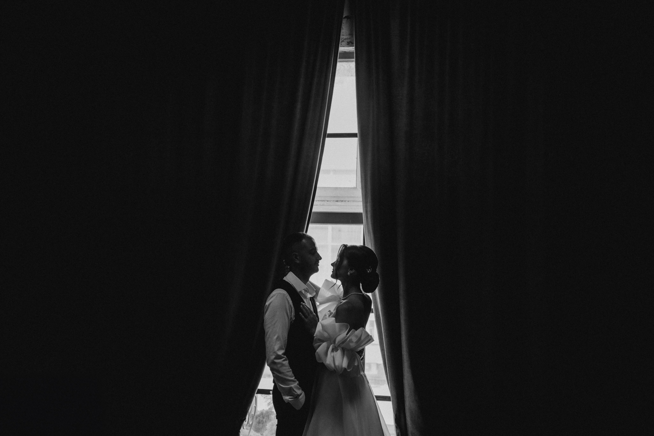 Services. Wedding, Family Photographer