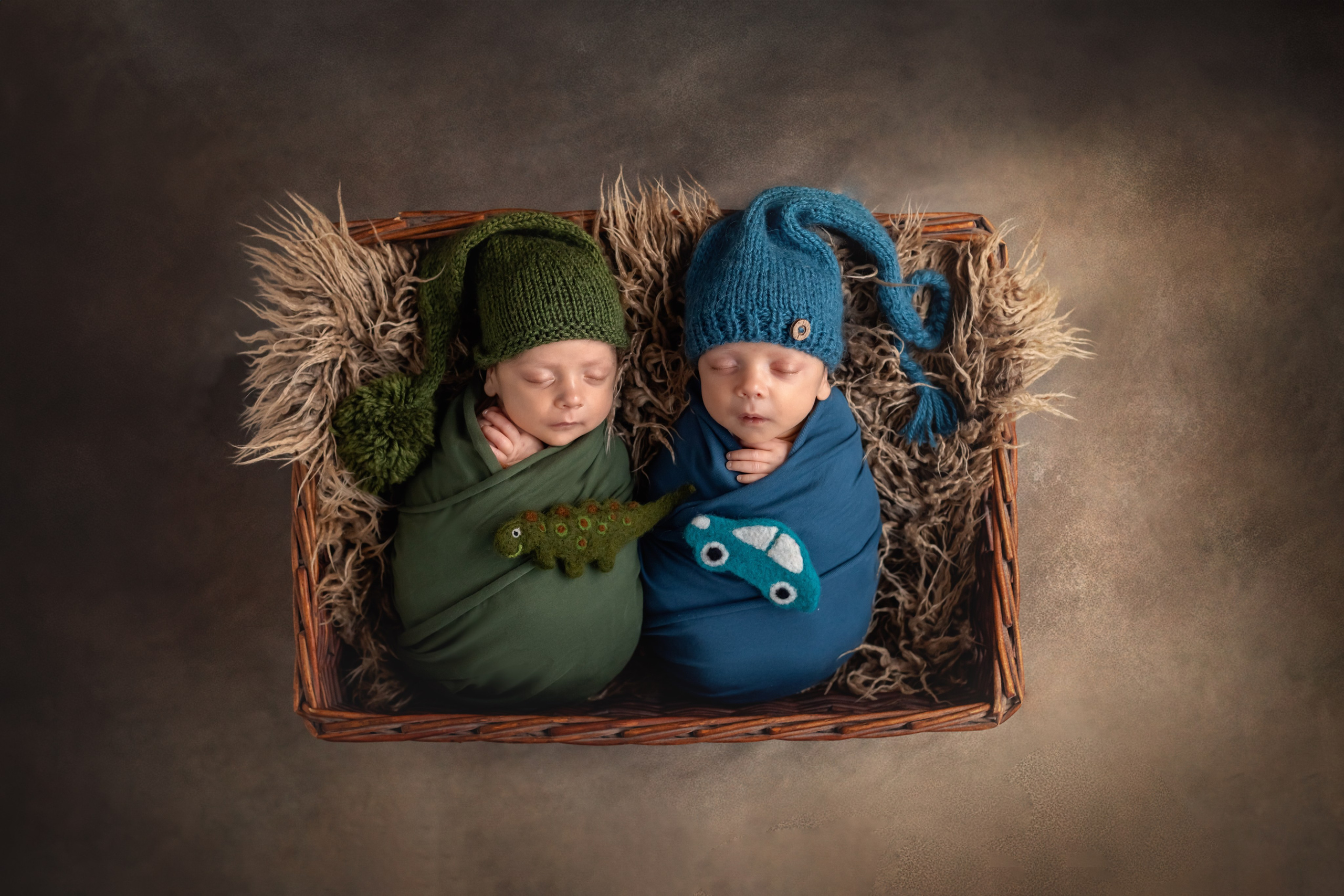 Newborn photo session Stevenage, Hertfordshire. Photographer. Stevenage, Hertfordshire family, maternity and newborn photographer