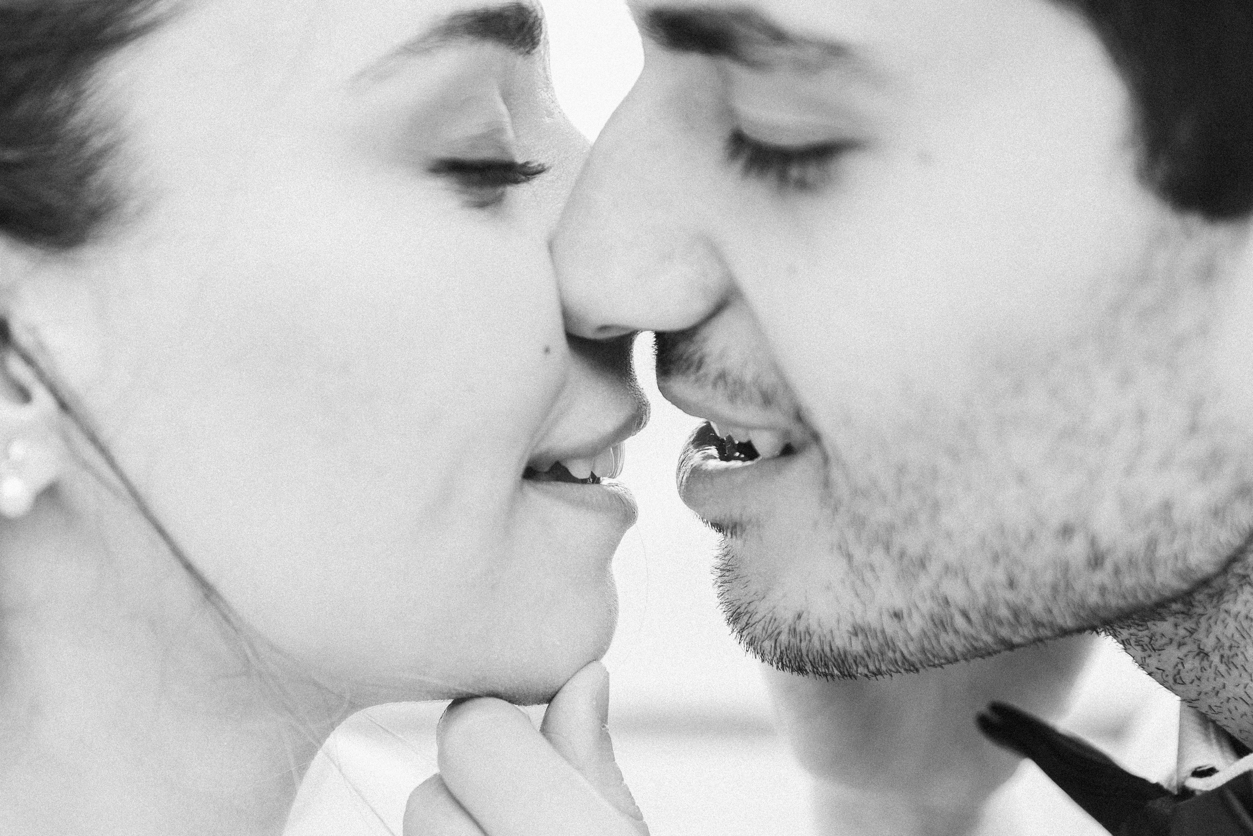 Dreamy Elopement in Marimurtra Botanical Garden. Wedding Photographer in Barcelona Lana Alekhina