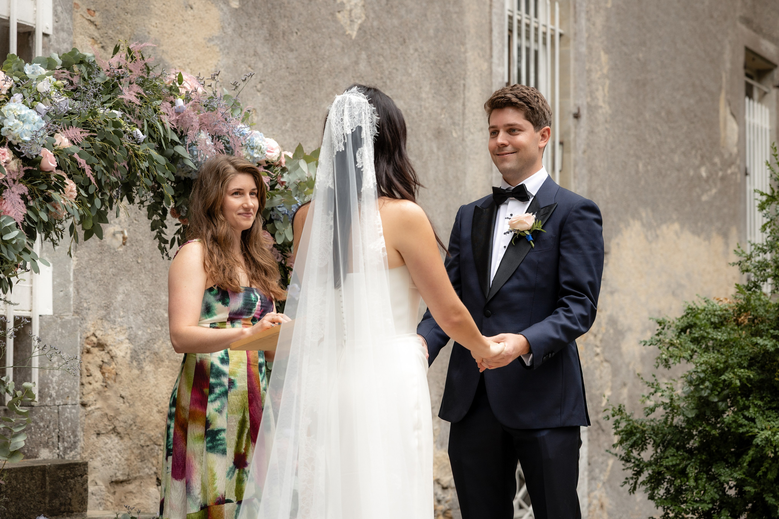 Liliana & Michel — an intimate musical wedding at Château La Commanderie, Plaigne. Евгения Смирнова — фотограф в Тулузе и юго-западной Франции