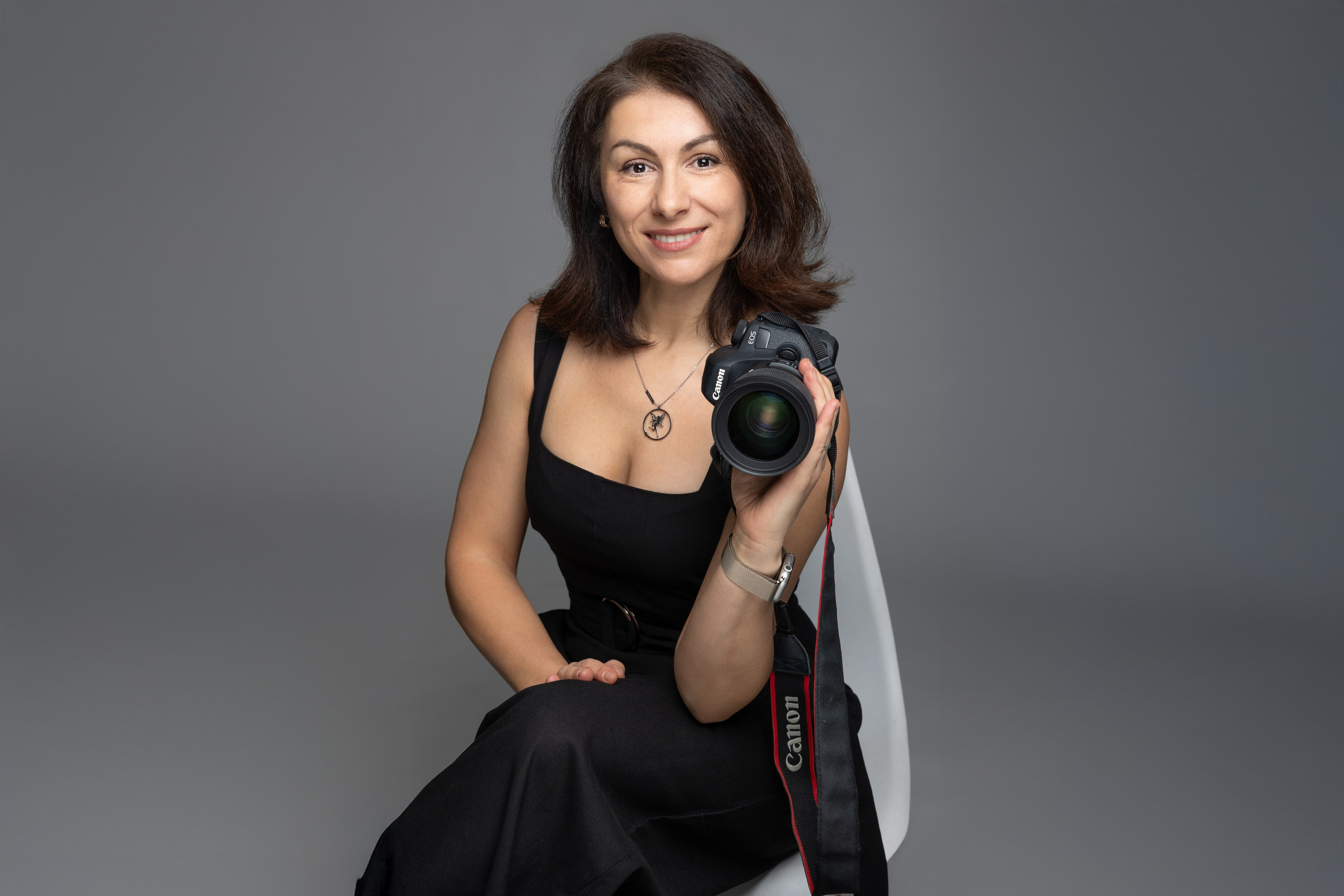 Studio Portraite of Eugenie Smirnova — Photographer in Toulouse & Southwest France 