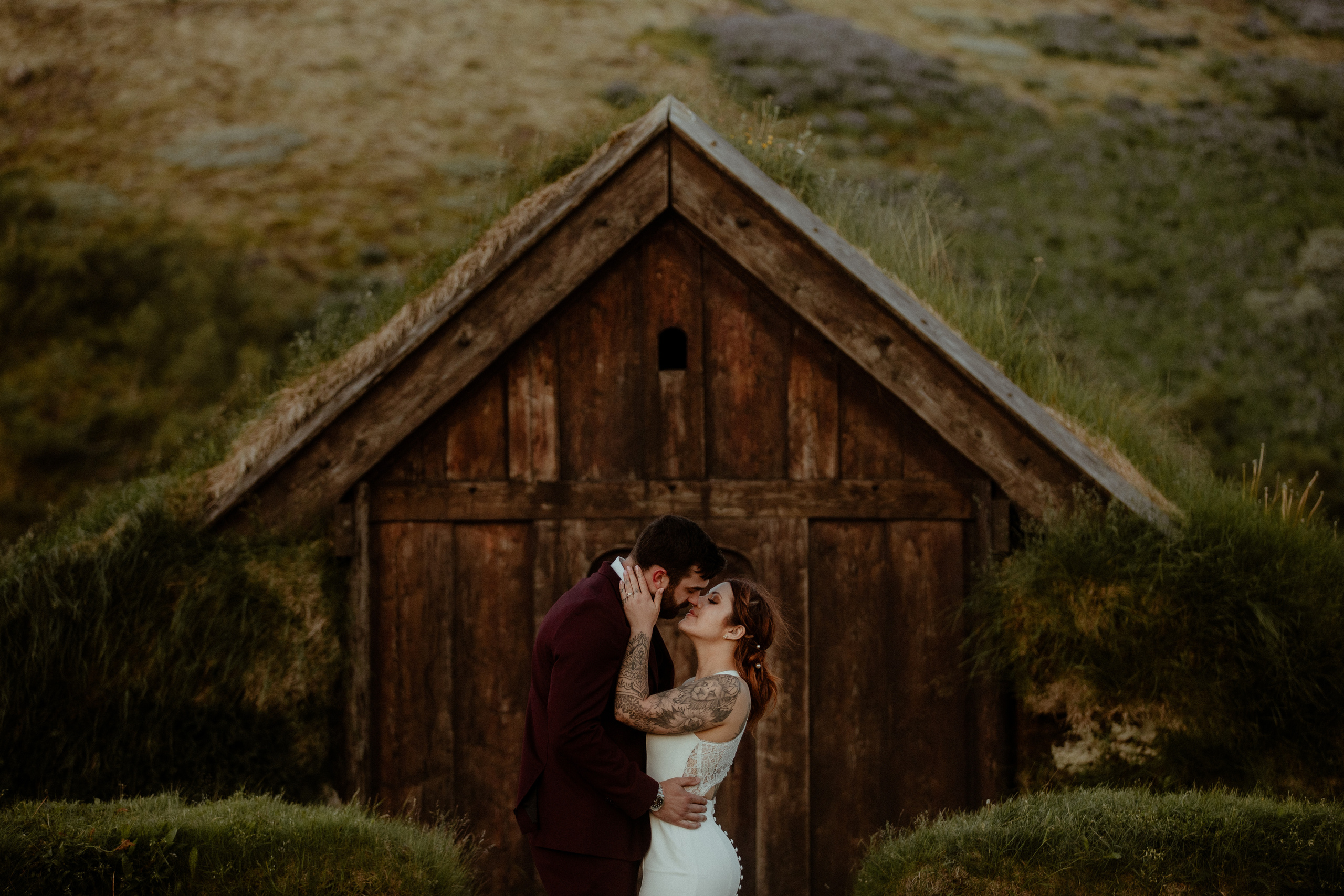 Faroe Islands Elopement Photographer. Iceland elopement photo and video | Nikolaichik Photo