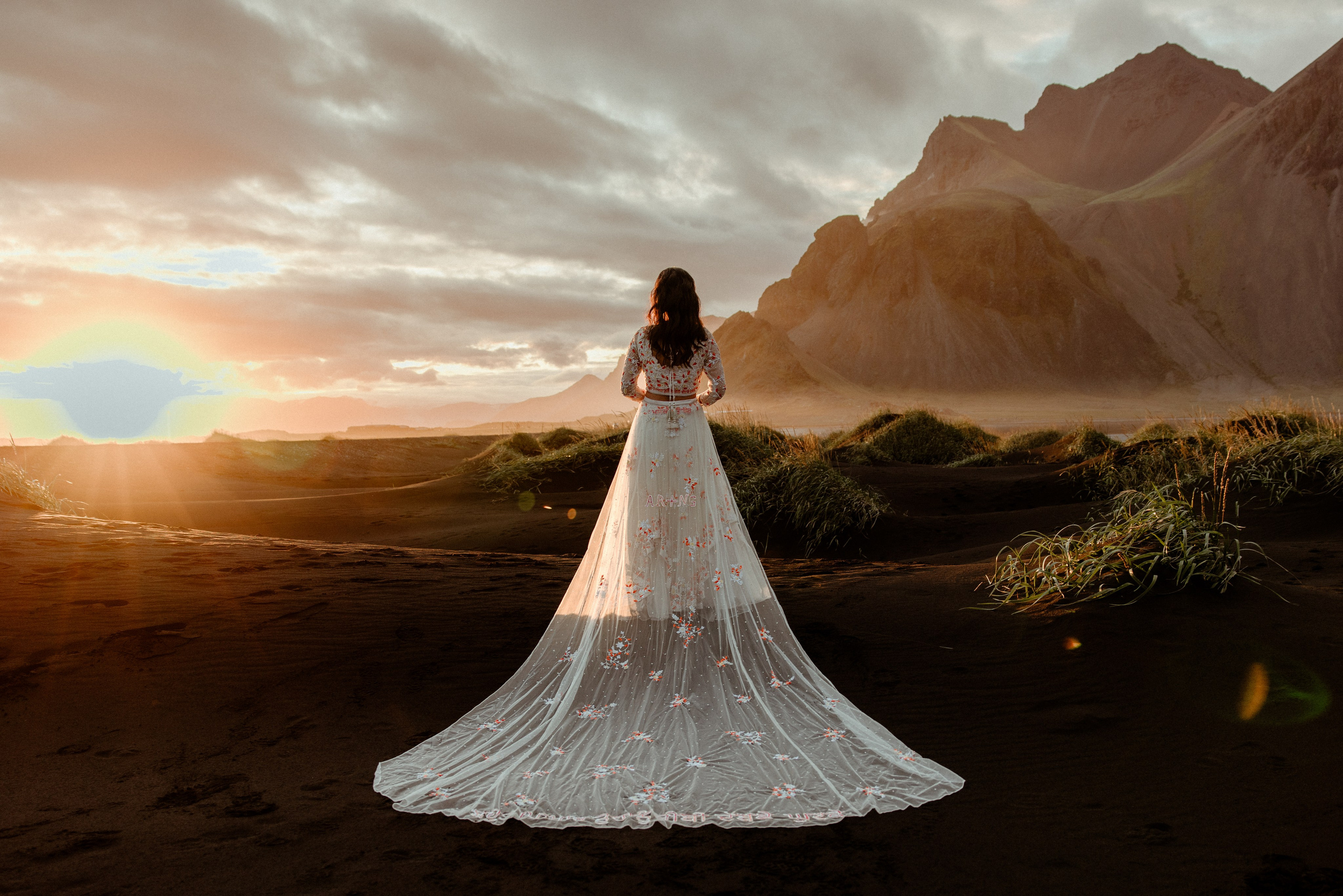 elope in Iceland 