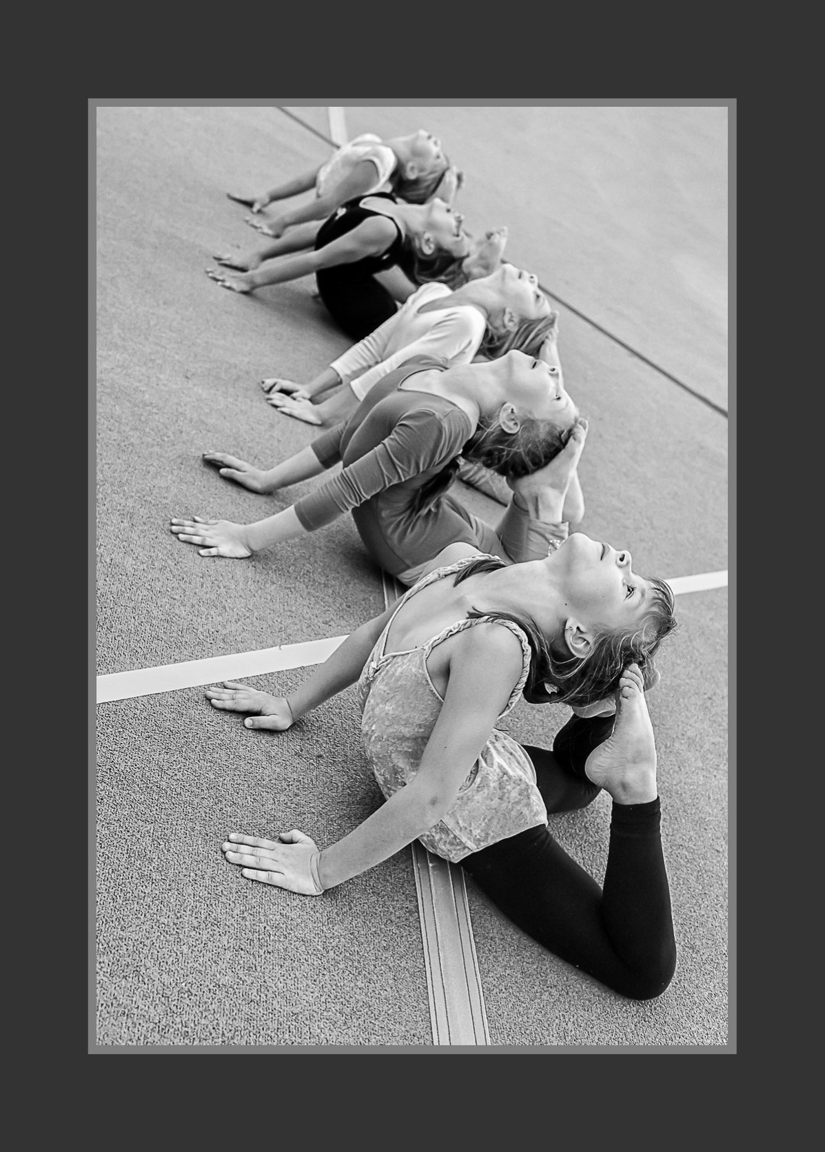 «ОСТАВЛЕННЫЙ» — город Припять после аварии на Чернобыле. Фотограф, коллекционер винтажных открыток и создатель историй на пересечении прошлого и личного. Ирина Дайнакова