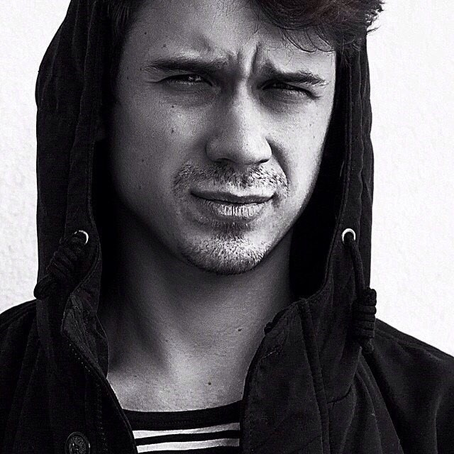 Opiniones y reseñas del trabajo de una fotógrafa en Barcelona. Marina Kálcheva – Photographer, Videographer & Visual Artist in Barcelona