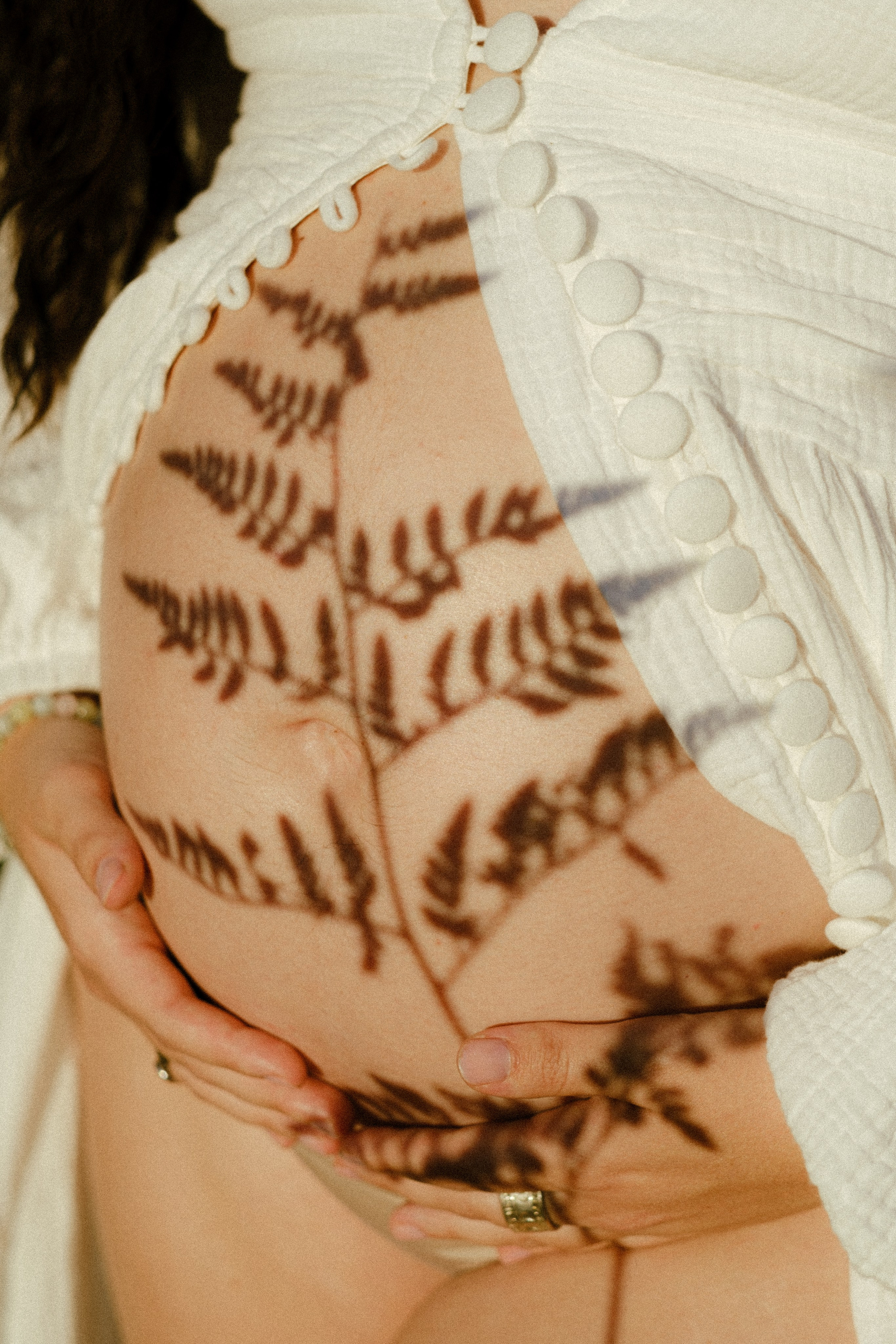 Dreamy maternity session Richmond, Virginia. Family Photographer Anna Dobrovolskaia | Richmond, VA