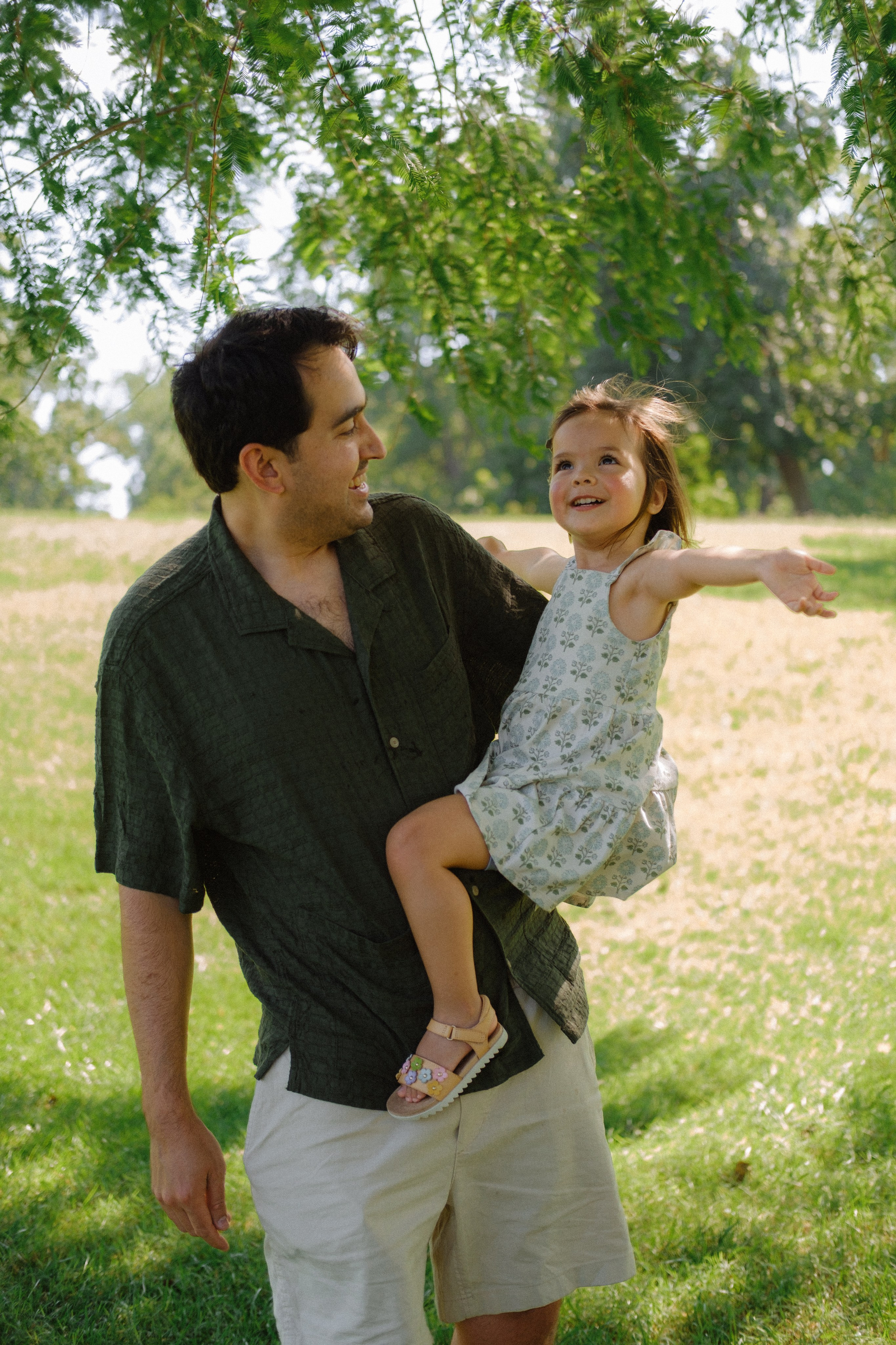 Weekday Storytelling Family Sessions at Maymont Park– Richmond, VA Photographer. Family Photographer Anna Dobrovolskaia | Richmond, VA