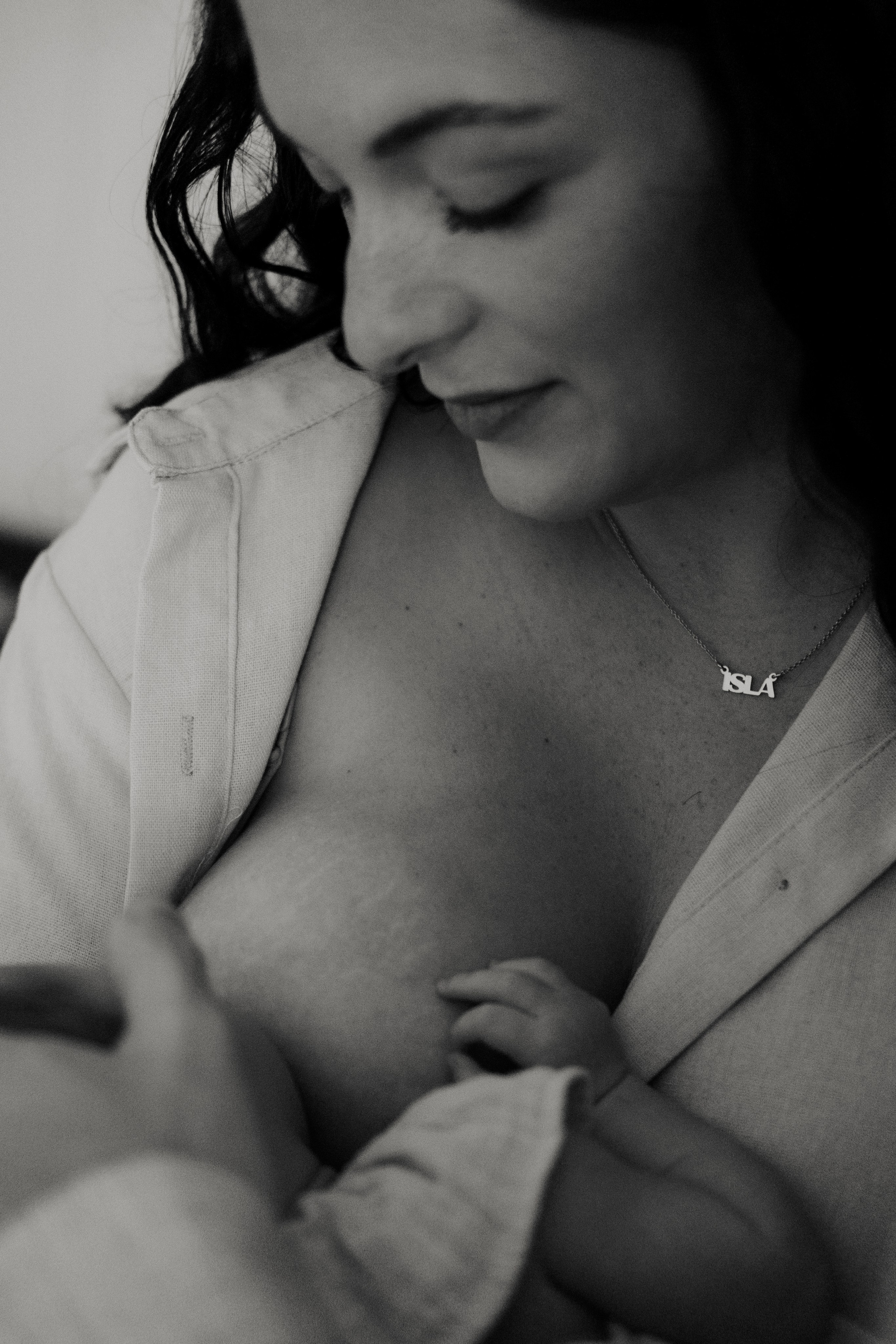 Raw motherhood photo session in Richmond, VA