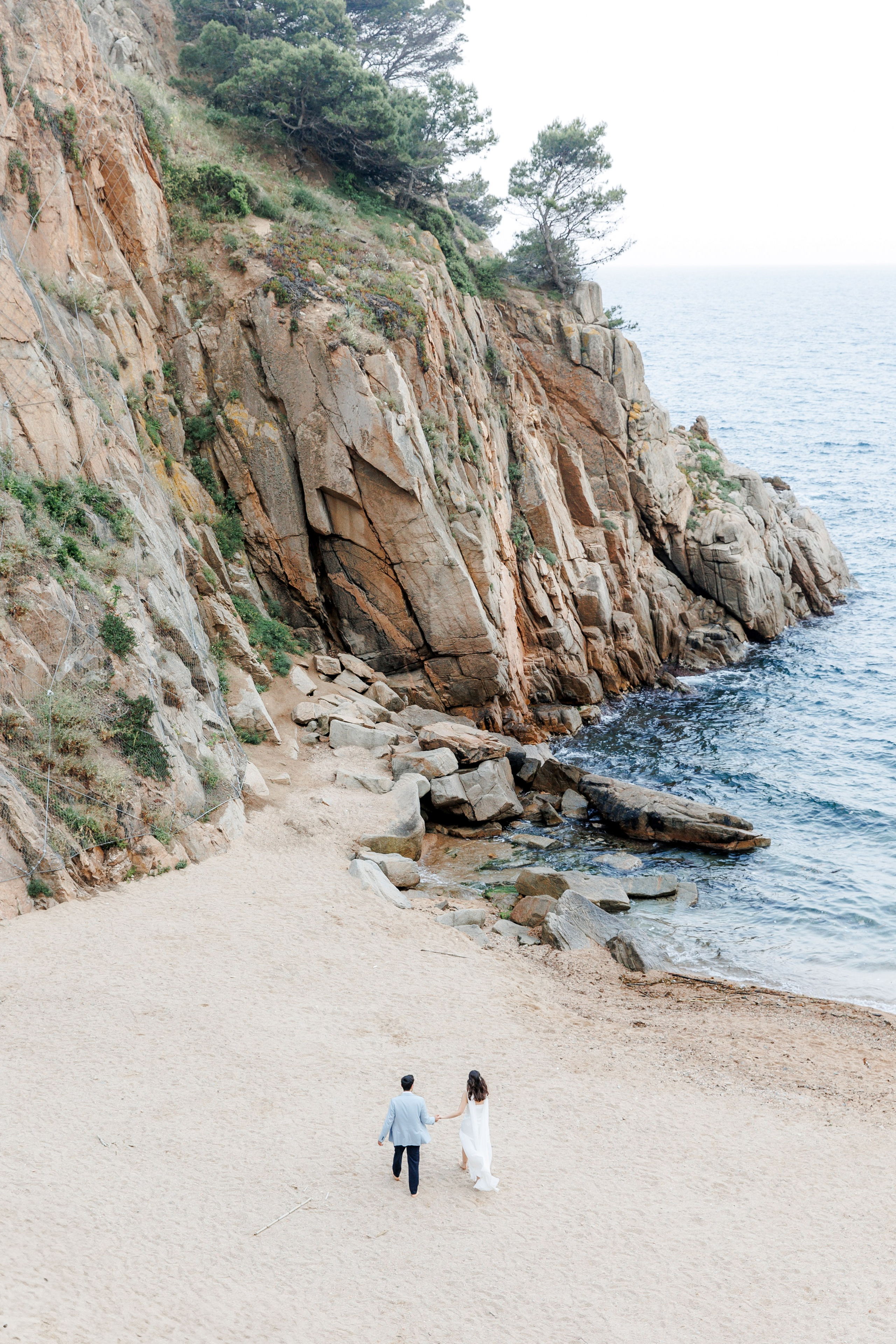 Dreamy Elopement in Marimurtra Botanical Garden. Wedding Photographer in Barcelona Lana Alekhina