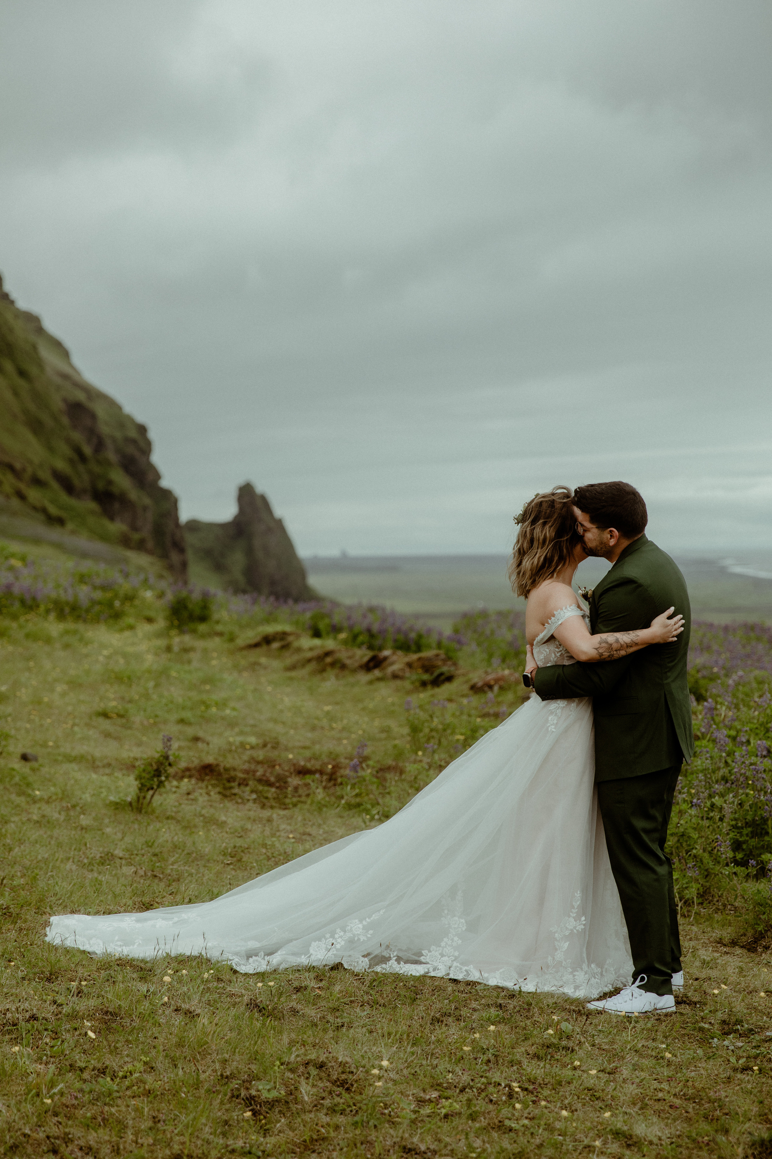 Faroe Islands Elopement Photographer. Iceland elopement photo and video | Nikolaichik Photo