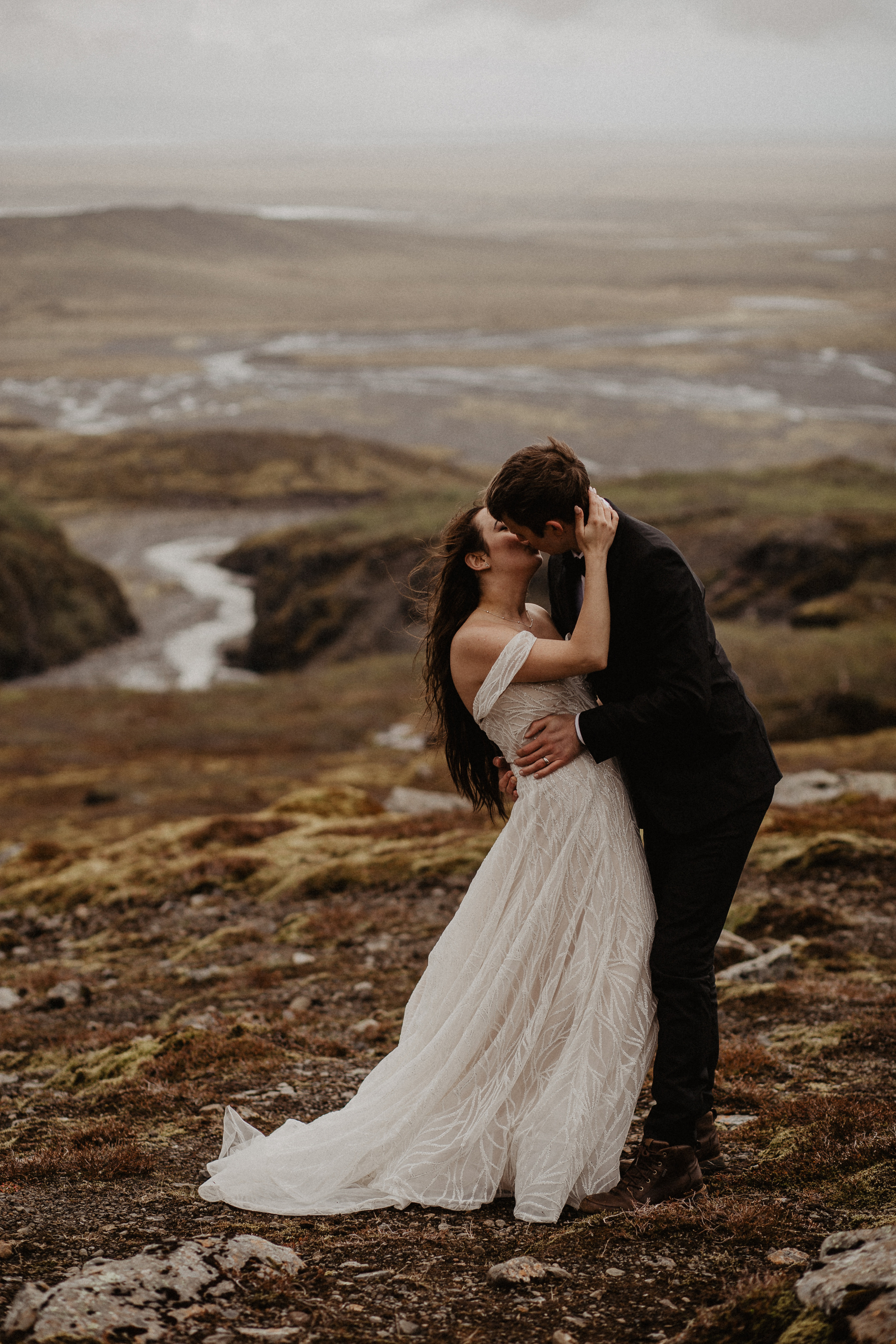 elopement in ice cave in Iceland