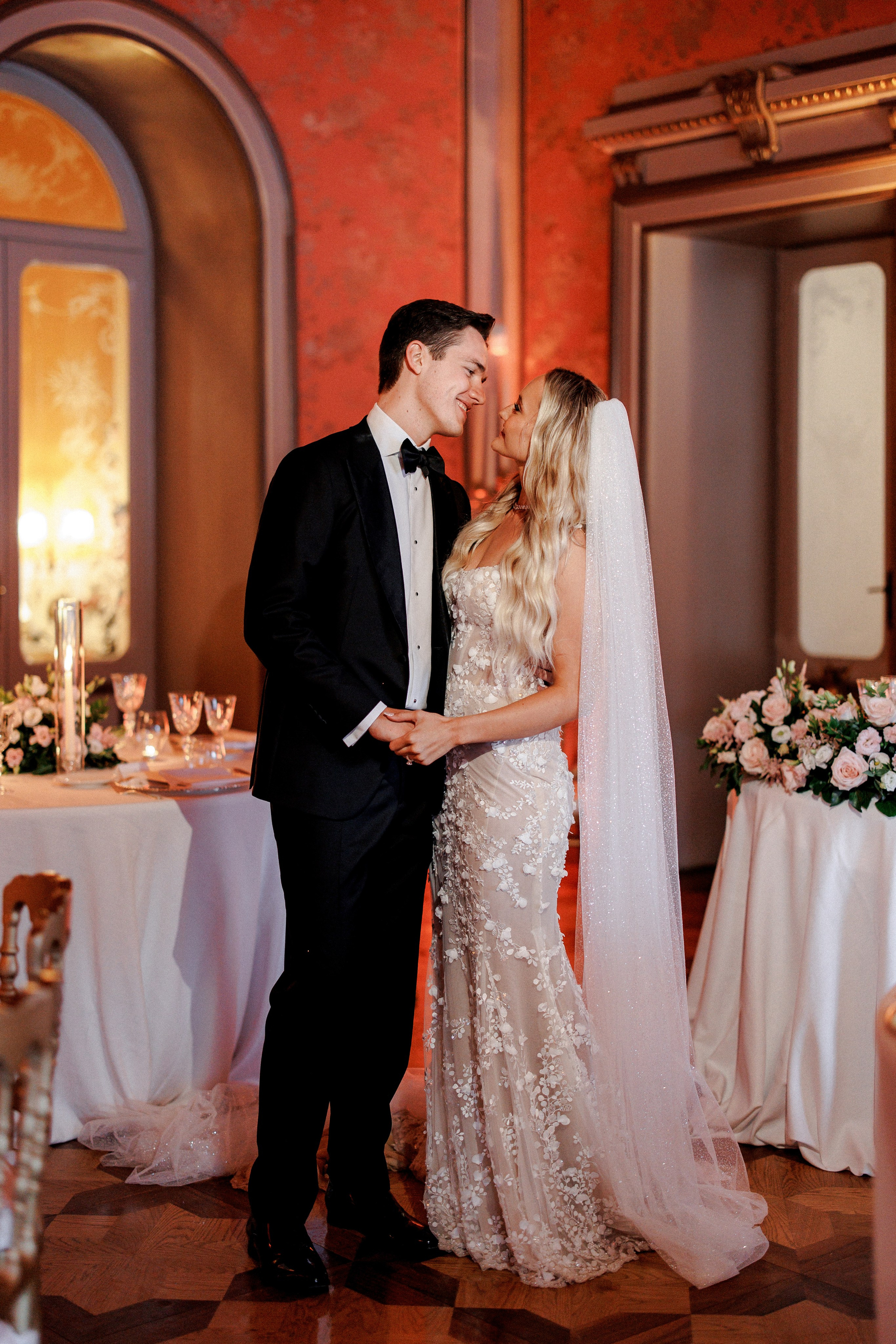 Eine intime Hochzeit am Comer See. Familien- & Hochzeitsfotografin Schweiz. Valeria Diaz in Zürich und Umgebung