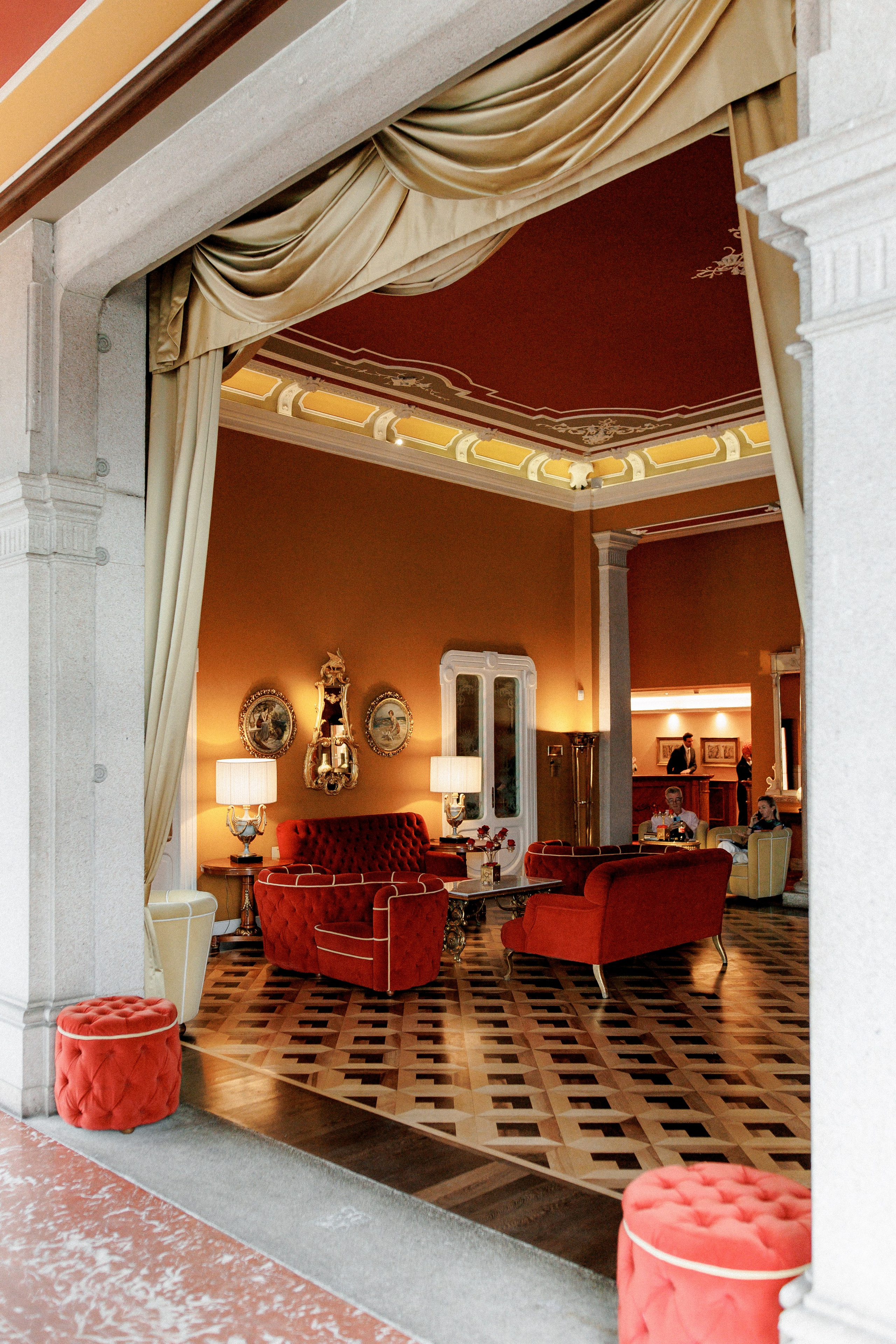 Eine intime Hochzeit am Comer See. Familien- & Hochzeitsfotografin Schweiz. Valeria Diaz in Zürich und Umgebung