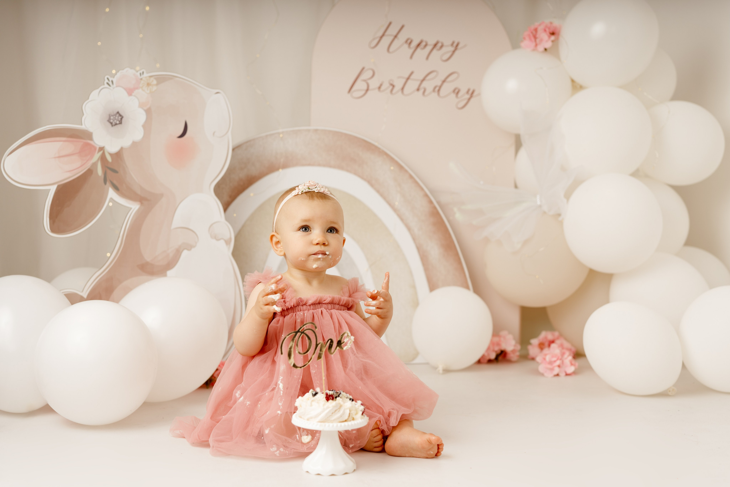 Sesja roczkowa i dziecięca w Łodzi. Fotograf Łódź - sesja ciążowa, noworodkowa, dziecięca. Studio w Łodzi