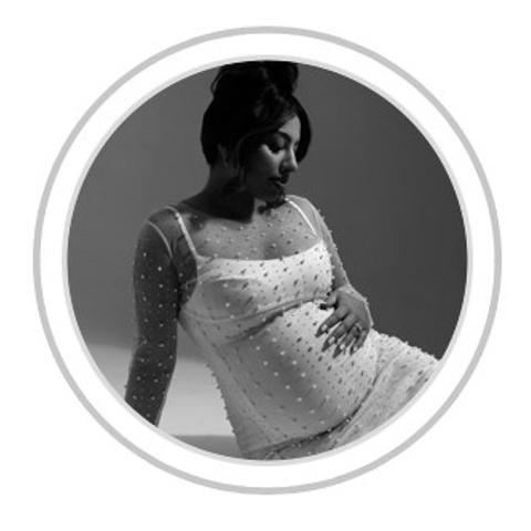 Reviews. Julia Kuzmovych personal and pregnancy photographer in London