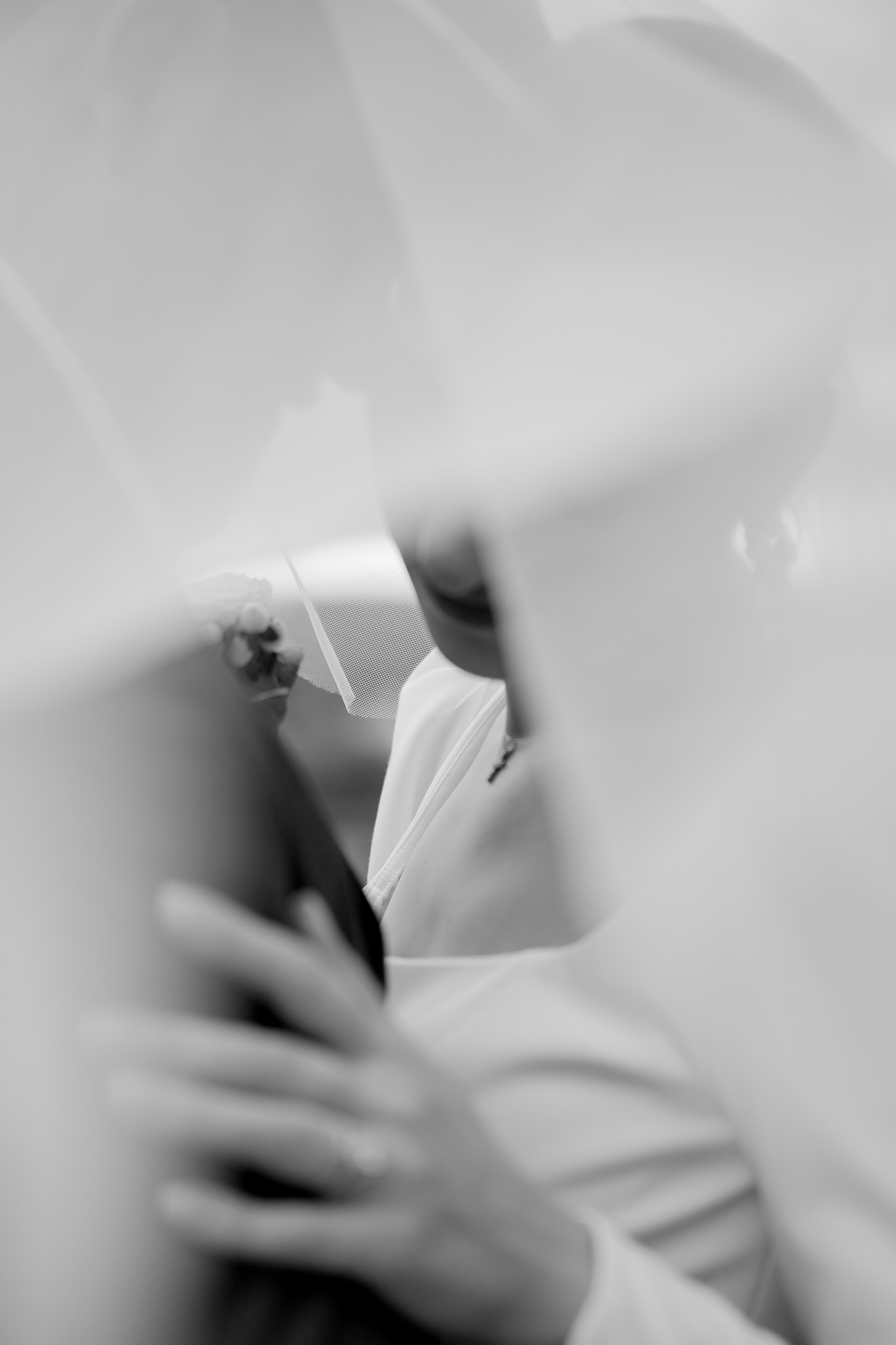 Text Us. Wedding Photographer in Italy