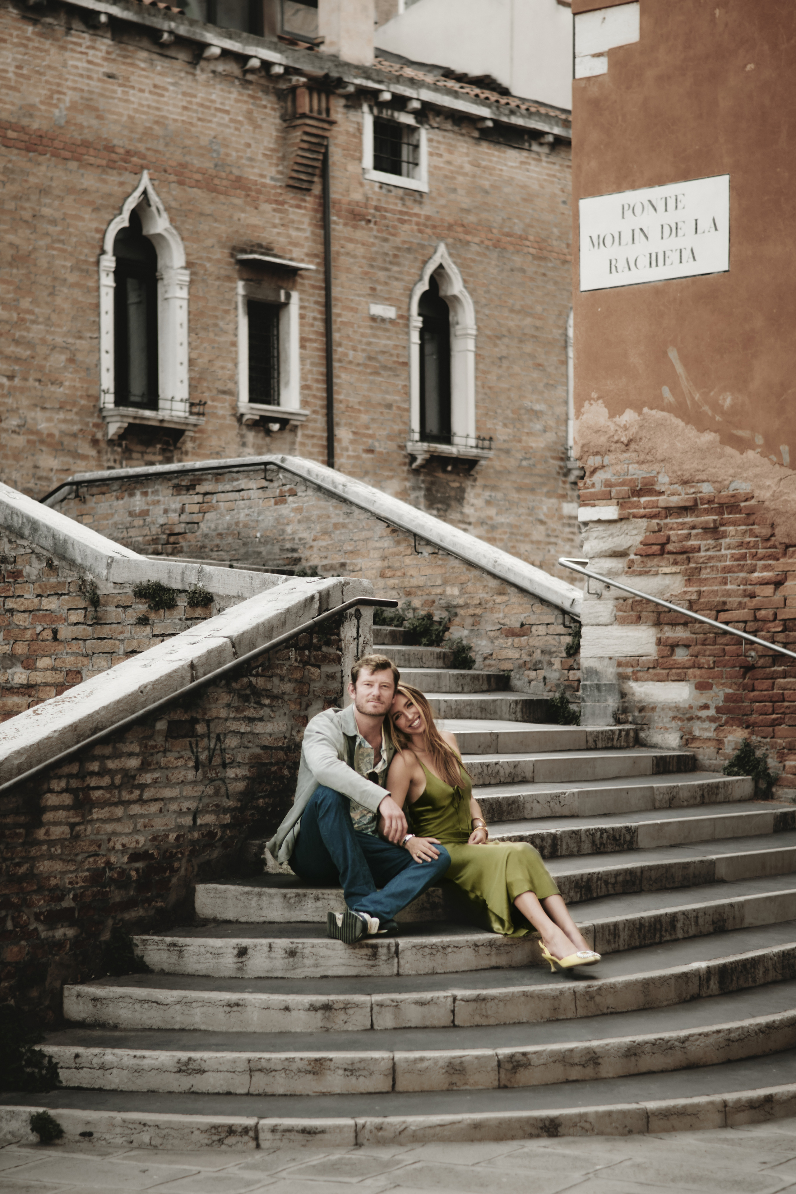 Love story in Venice. Photographer in Venice, Italy. Yana Zotova