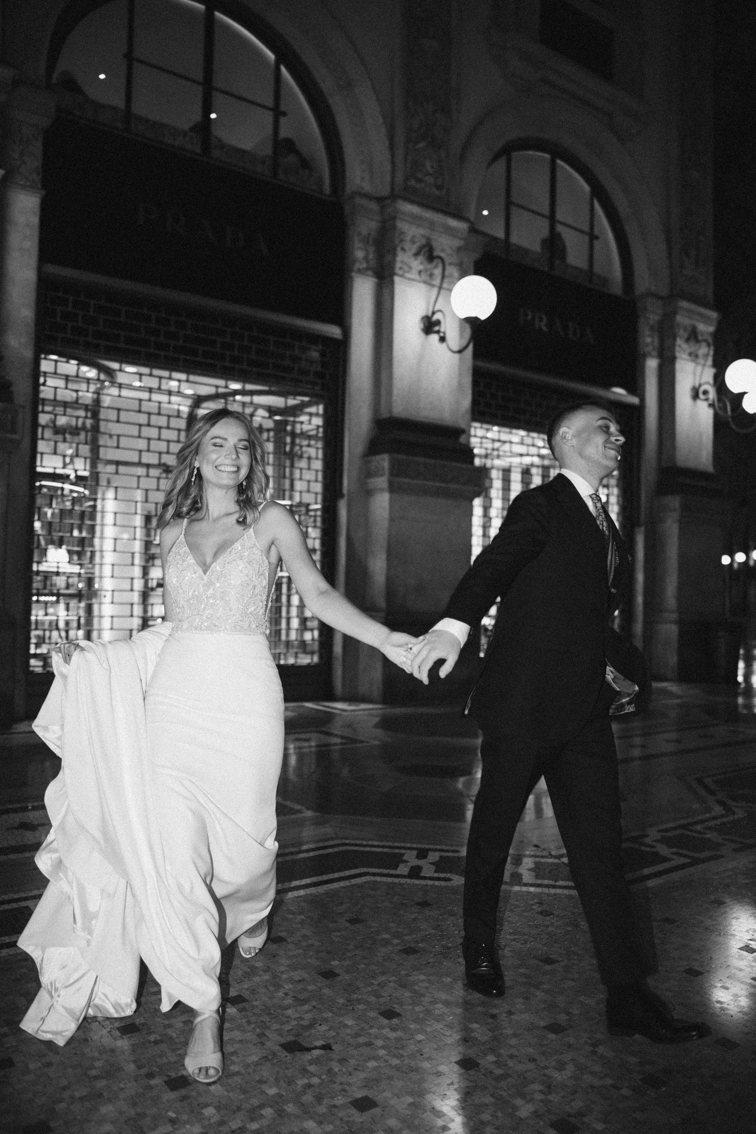 Od stylowych ulic Mediolanu po spokojne brzegi Jeziora Como 🩵. Fotograf Siedlce