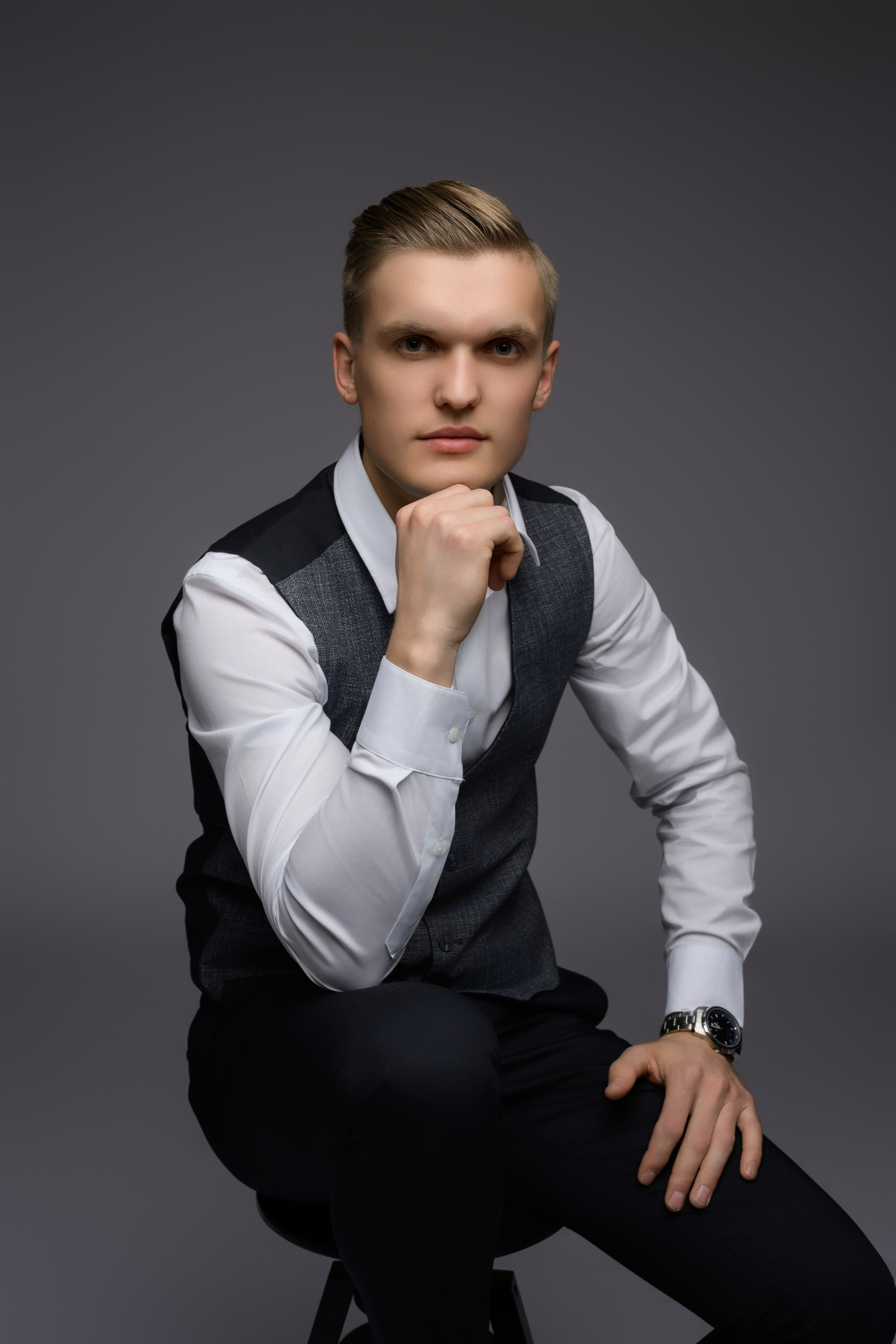 Contatto. Fotografo professionista specializzato in fotografia di matrimoni, cermonie ed eventi!