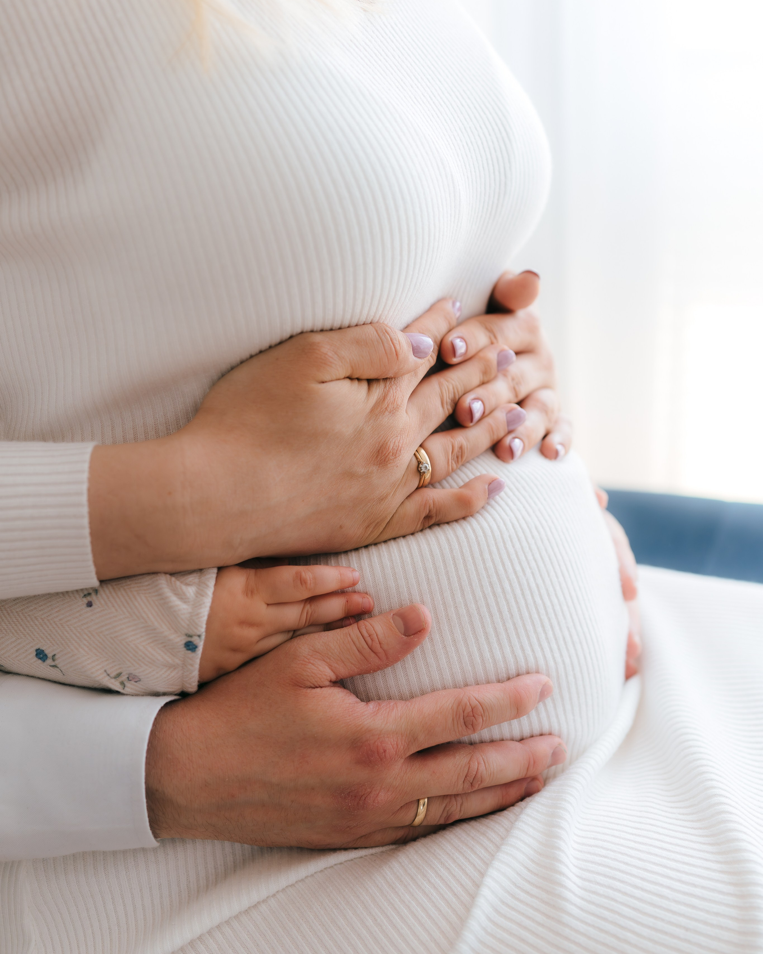 SESJE CIĄŻOWE I NOWORODKOWE. Fotograf ślubny & lifestyle Gdańsk, Karolina Baczewska