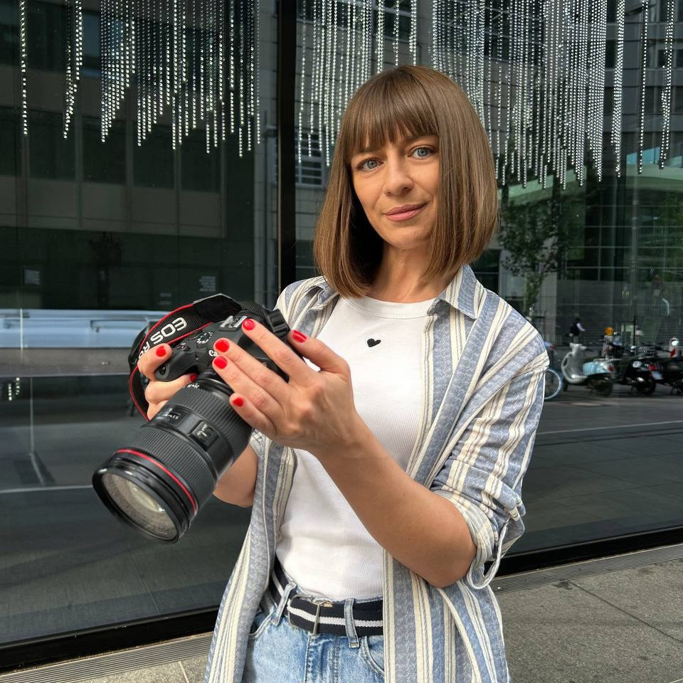Über mich – Yuliia Kosevych, Hochzeitsfotografin. Hochzeitsgeschichten – Professionelle Hochzeitsfotografie & Videografie in Deutschland, Italien, Spanien und ganz Europa