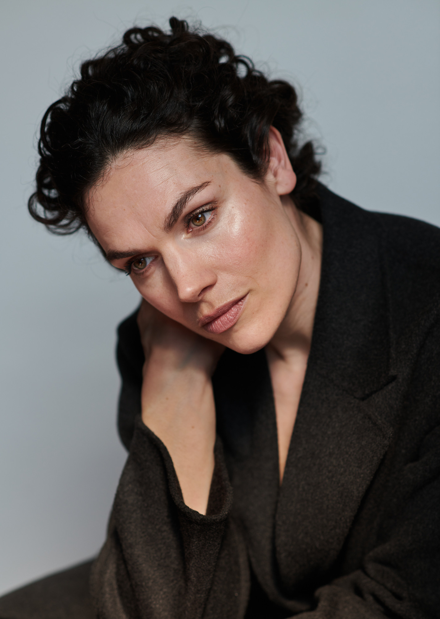 Anna Drijver is een Nederlandse actrice, portretfotografie in Almere van Victoria Ushkanova