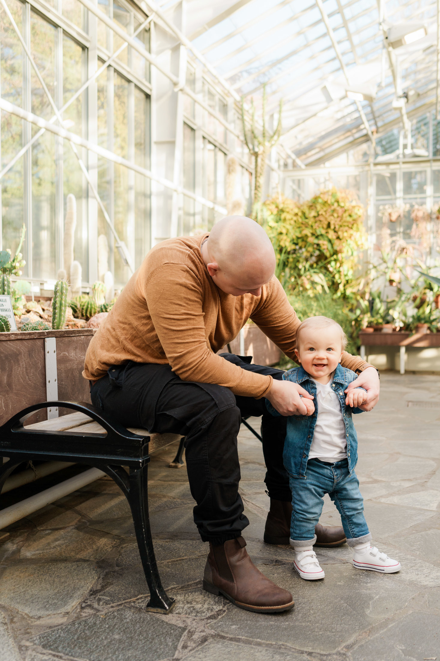 Perhe- ja lapsikuvaus Talvipuutarhassa