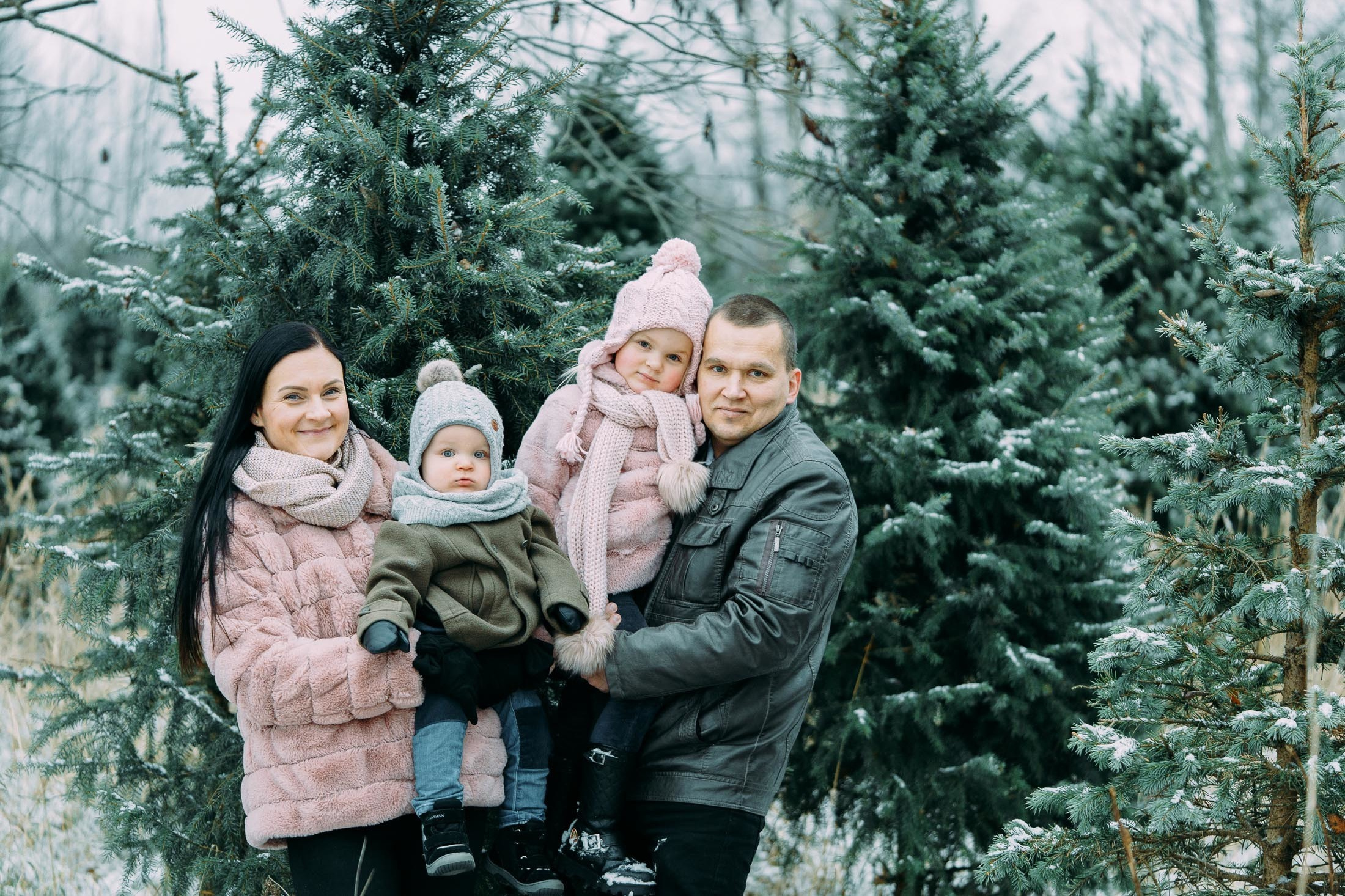 Joulukorttikuvaus miljöössä Espoossa