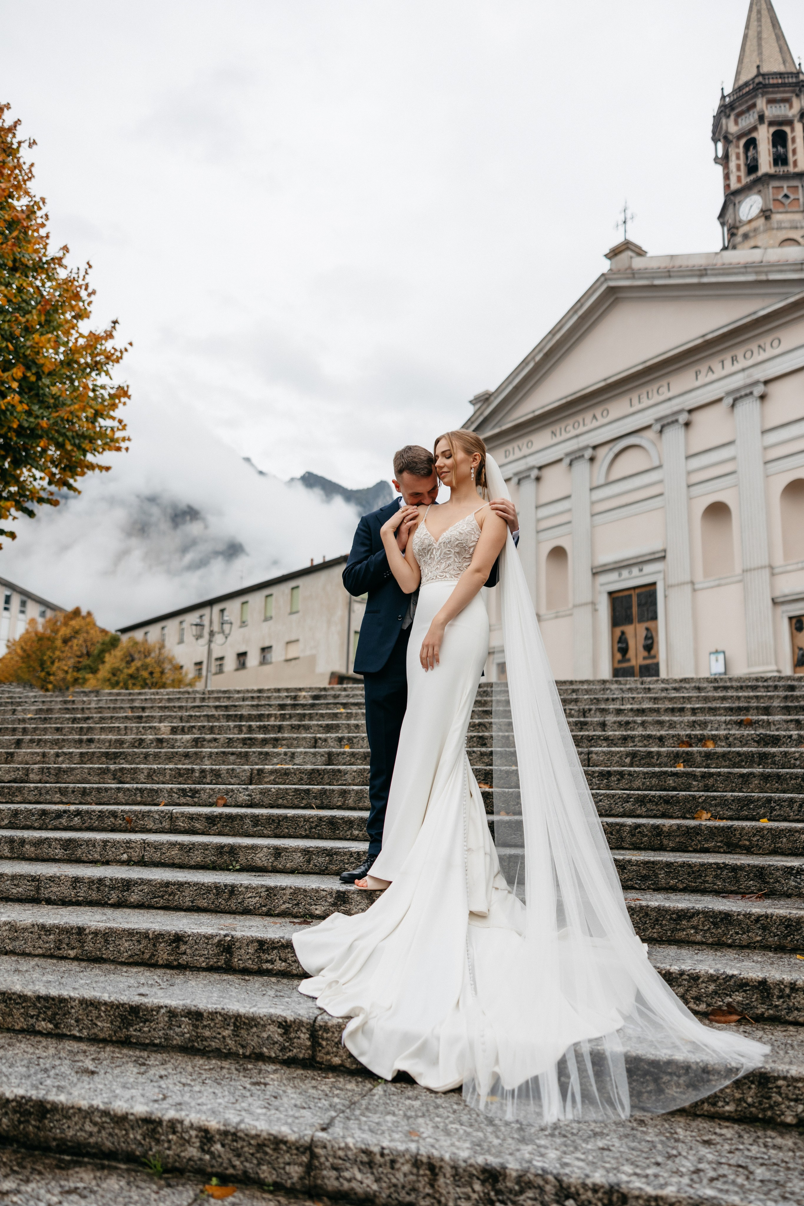 Od stylowych ulic Mediolanu po spokojne brzegi Jeziora Como 🩵. Fotograf Siedlce