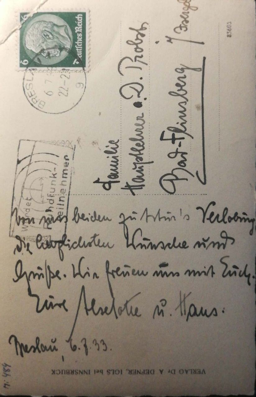 Vintage-Postkarte: Sonnenblumen von Defner. Fotografin, Sammlerin von Vintage-Postkarten und Schöpferin von Geschichten an der Schnittstelle zwischen Vergangenheit und Persönlichem. Ir