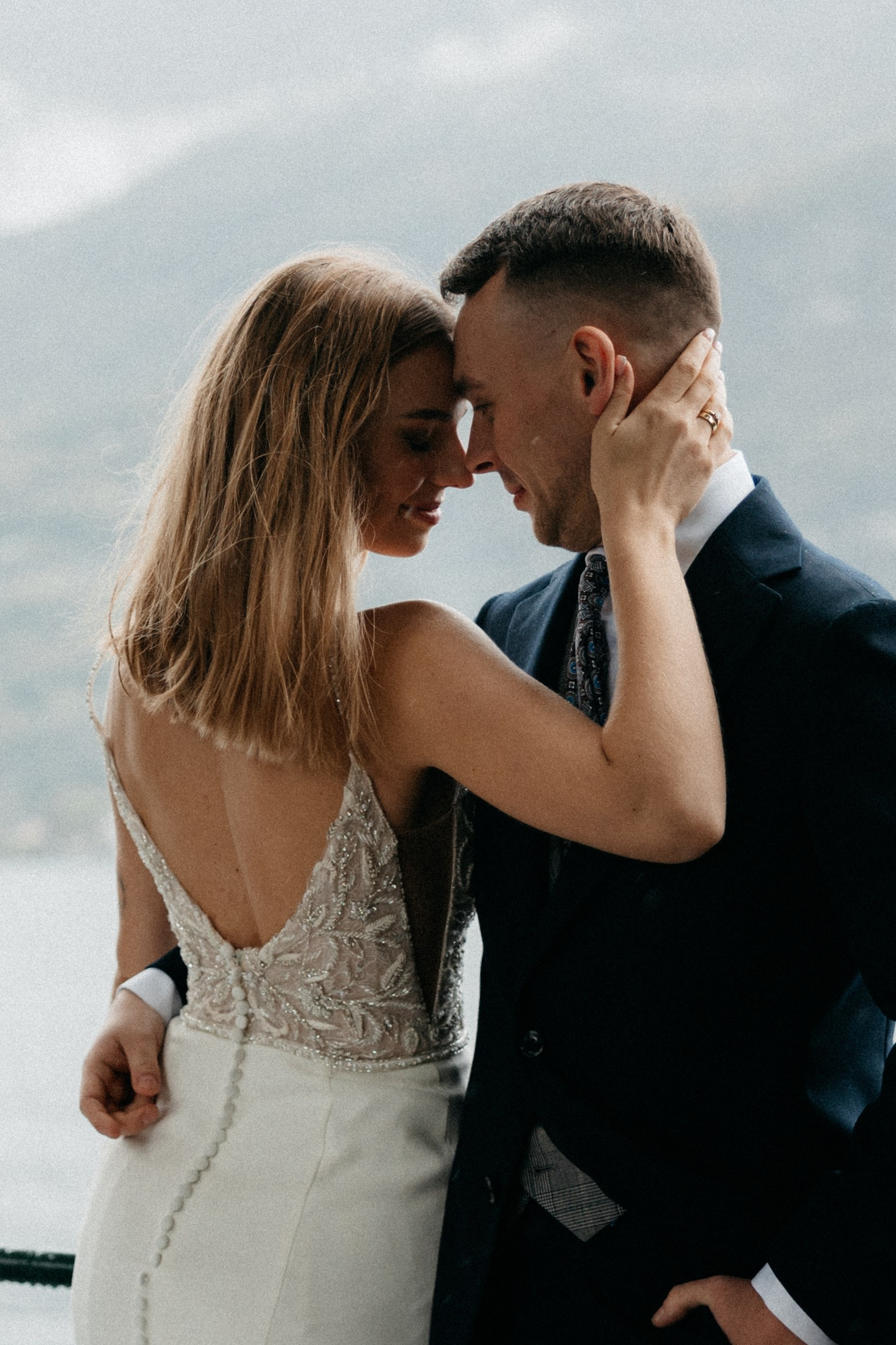 Od stylowych ulic Mediolanu po spokojne brzegi Jeziora Como 🩵. Fotograf Siedlce