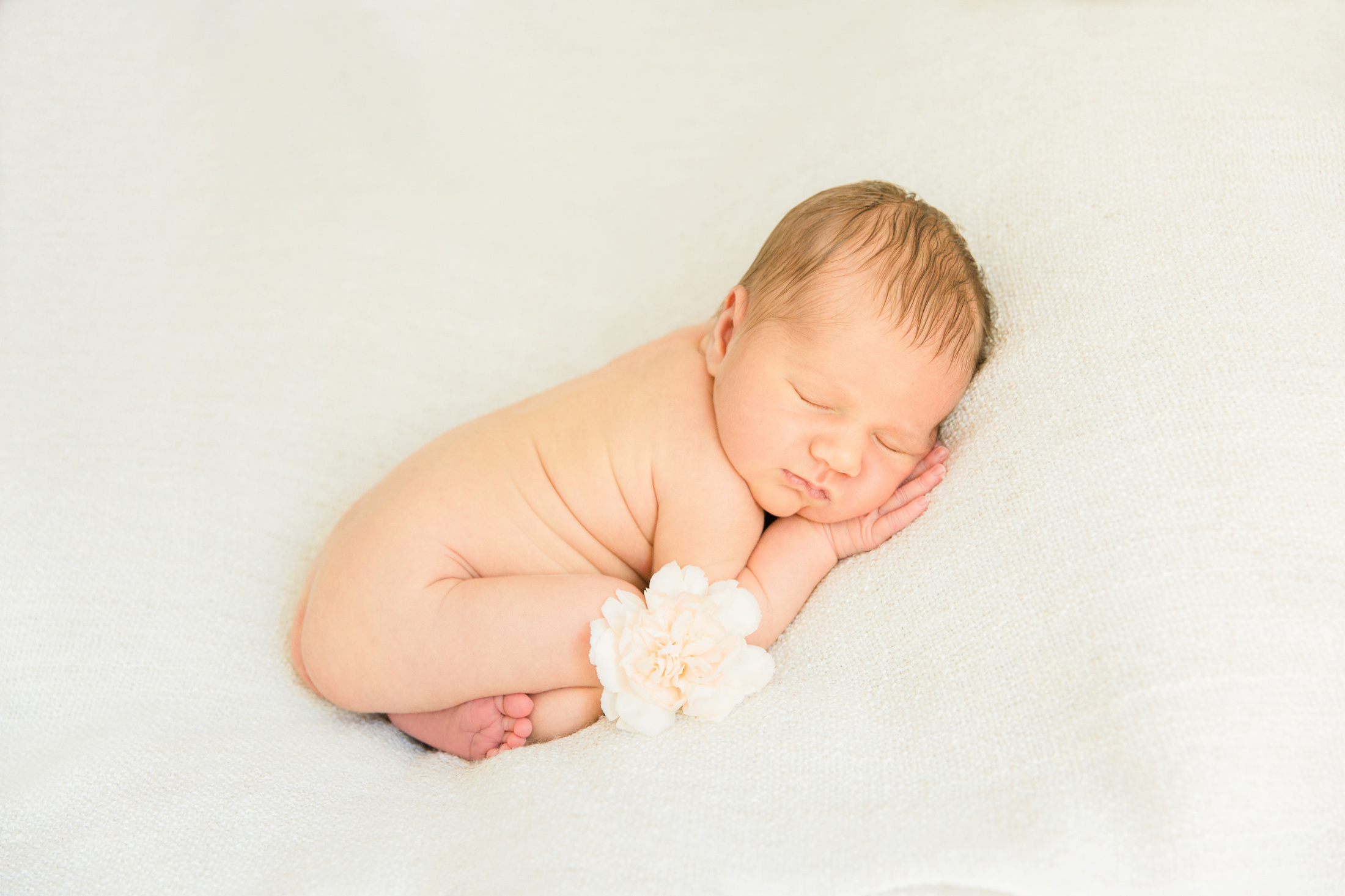 newborn photographer Espoo