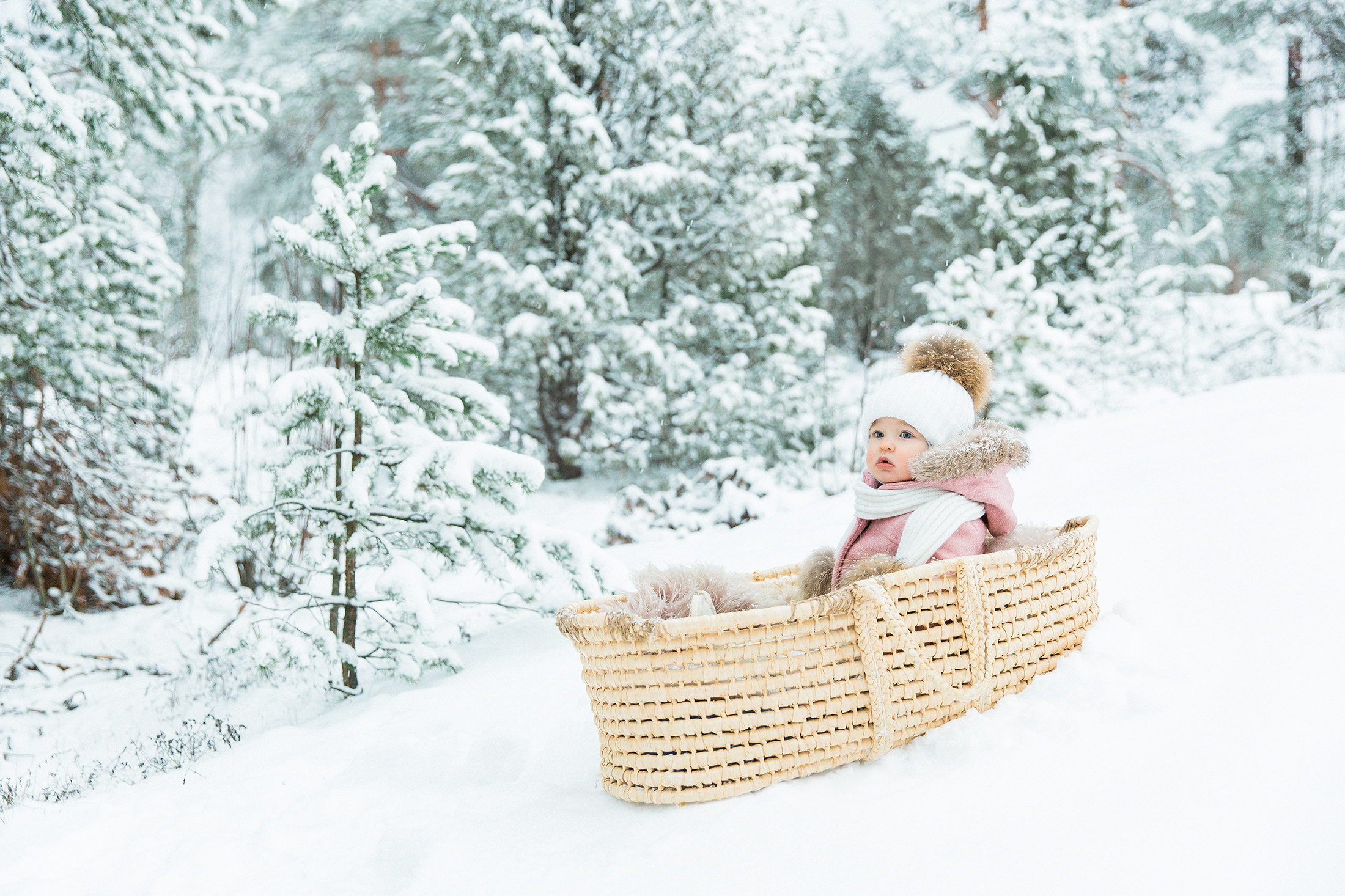 talvinen lapsikuva, lapsikuvaaja Helsinki