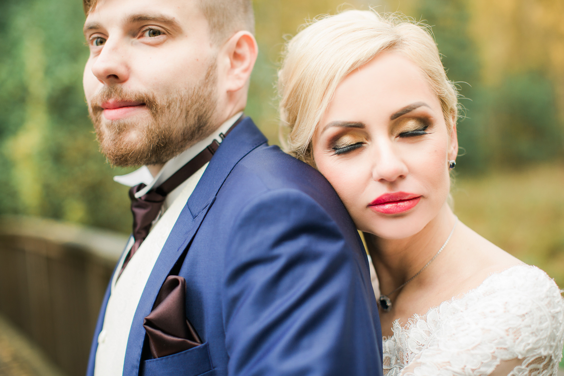 Syksyiset hääpotretit Talvipuutarha + vanhankaupunginkoski