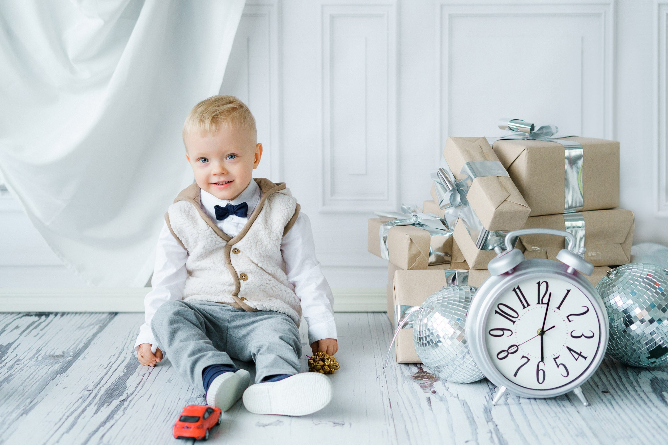 joulukorttikuva lapsista