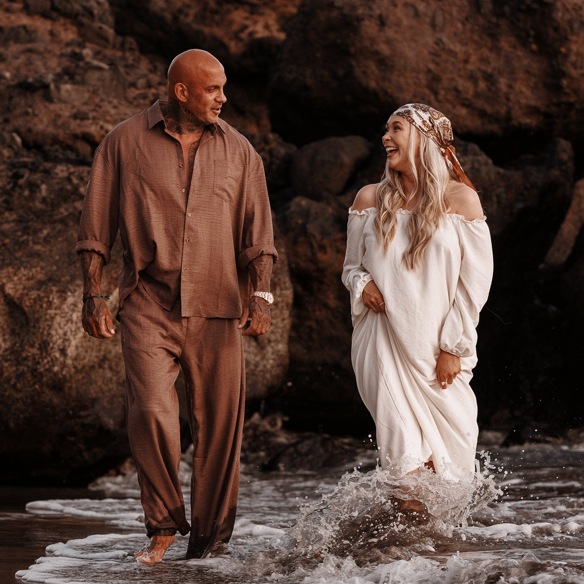 Séance photo professionnelle à Playa del Cura et Tauro, plages paradisiaques de Gran Canaria, paysages volcaniques et criques tranquilles, photographe francophone à Mogán, souvenirs de vacances inoubliables
