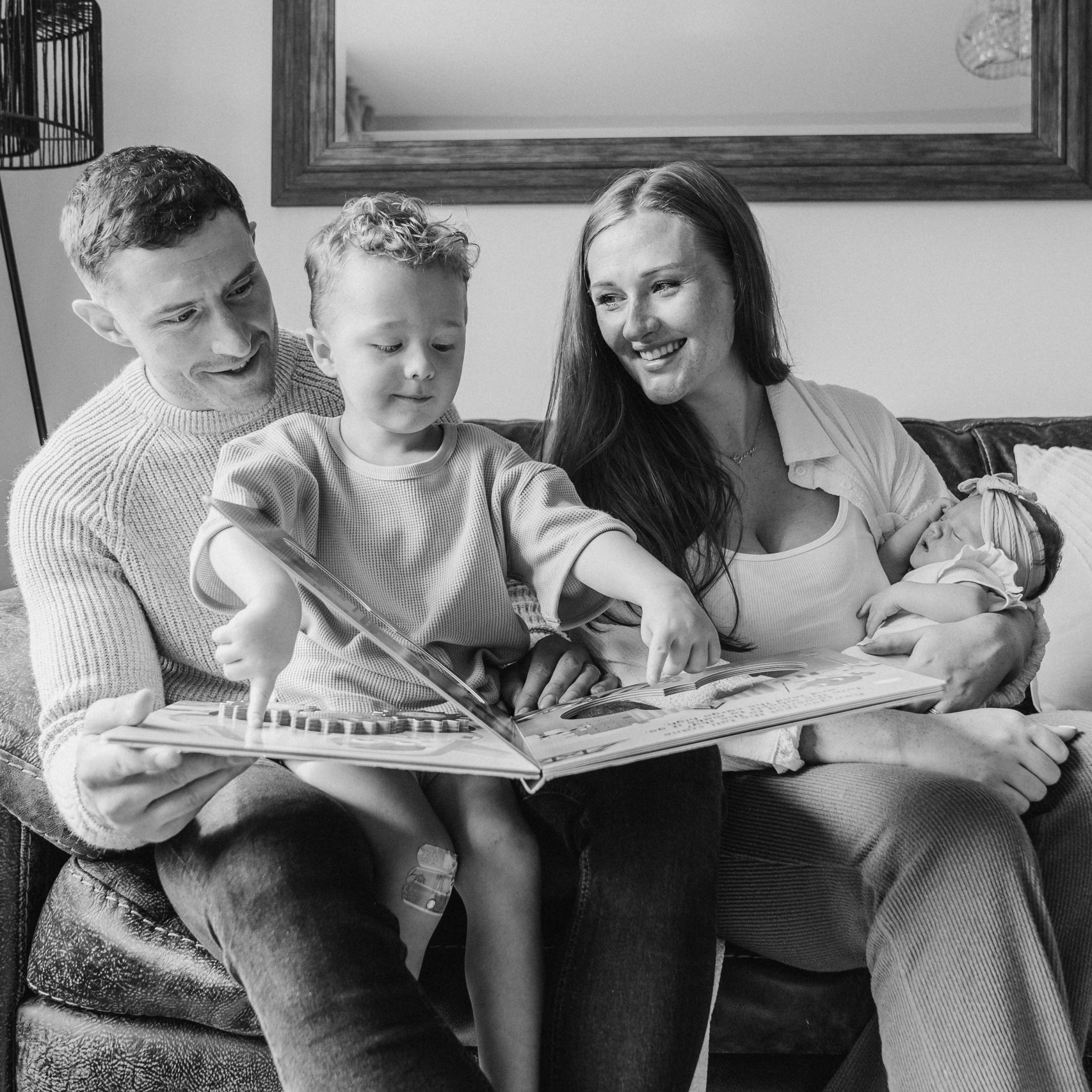 Family photographer in Newcastle upon Tyne. Candid photography in NE UK.