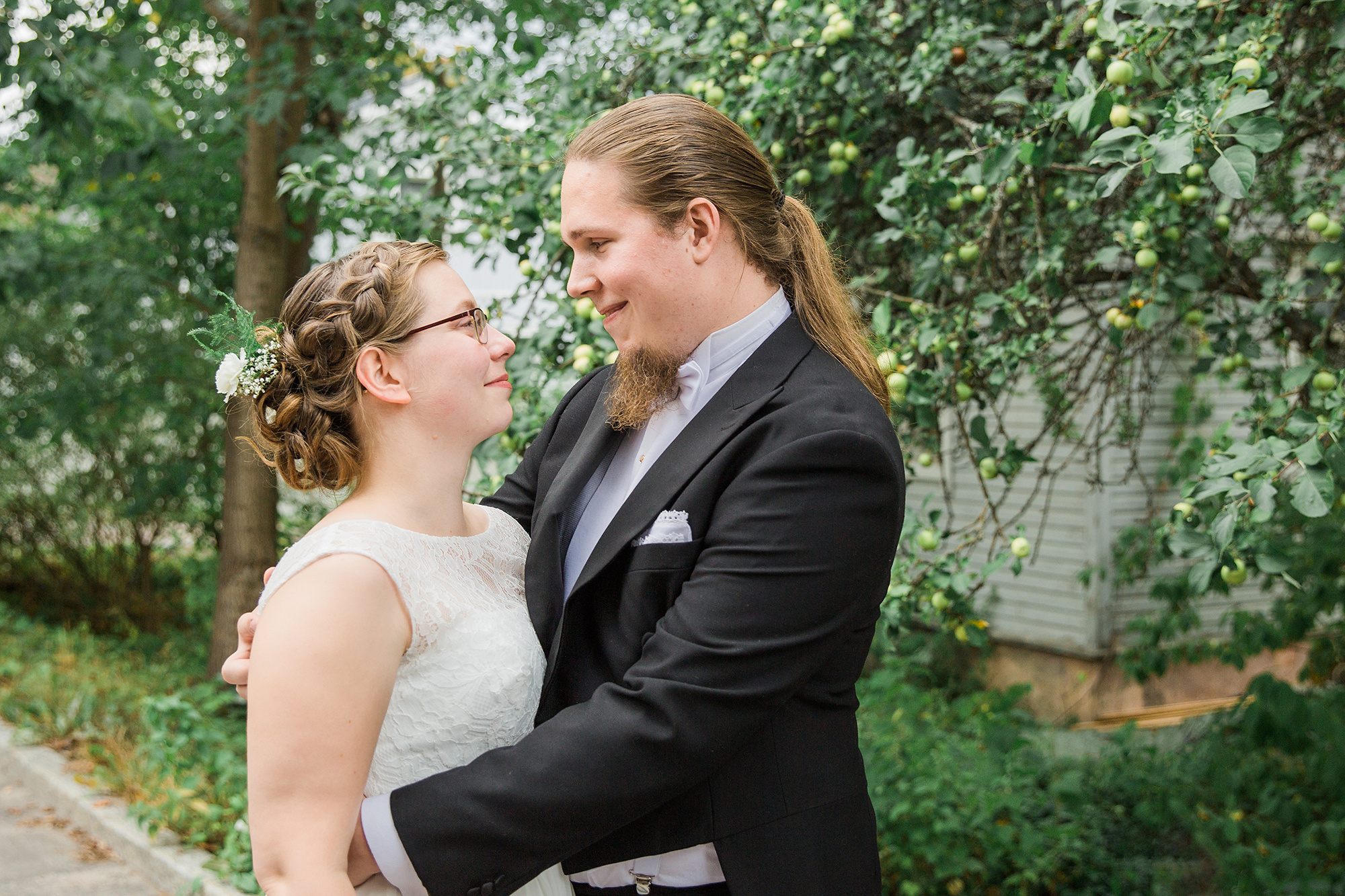 Riikka&Antti, kesähäät Tapanilassa