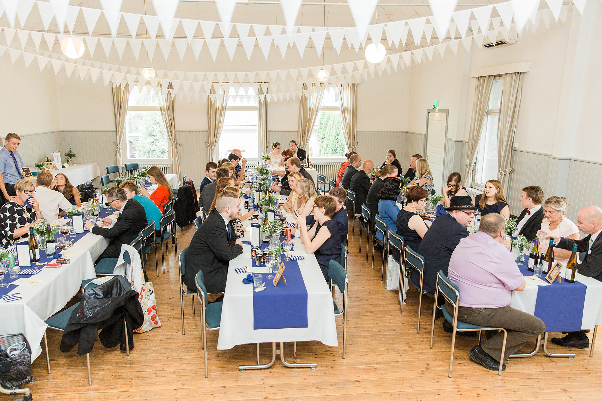 Riikka&Antti, kesähäät Tapanilassa