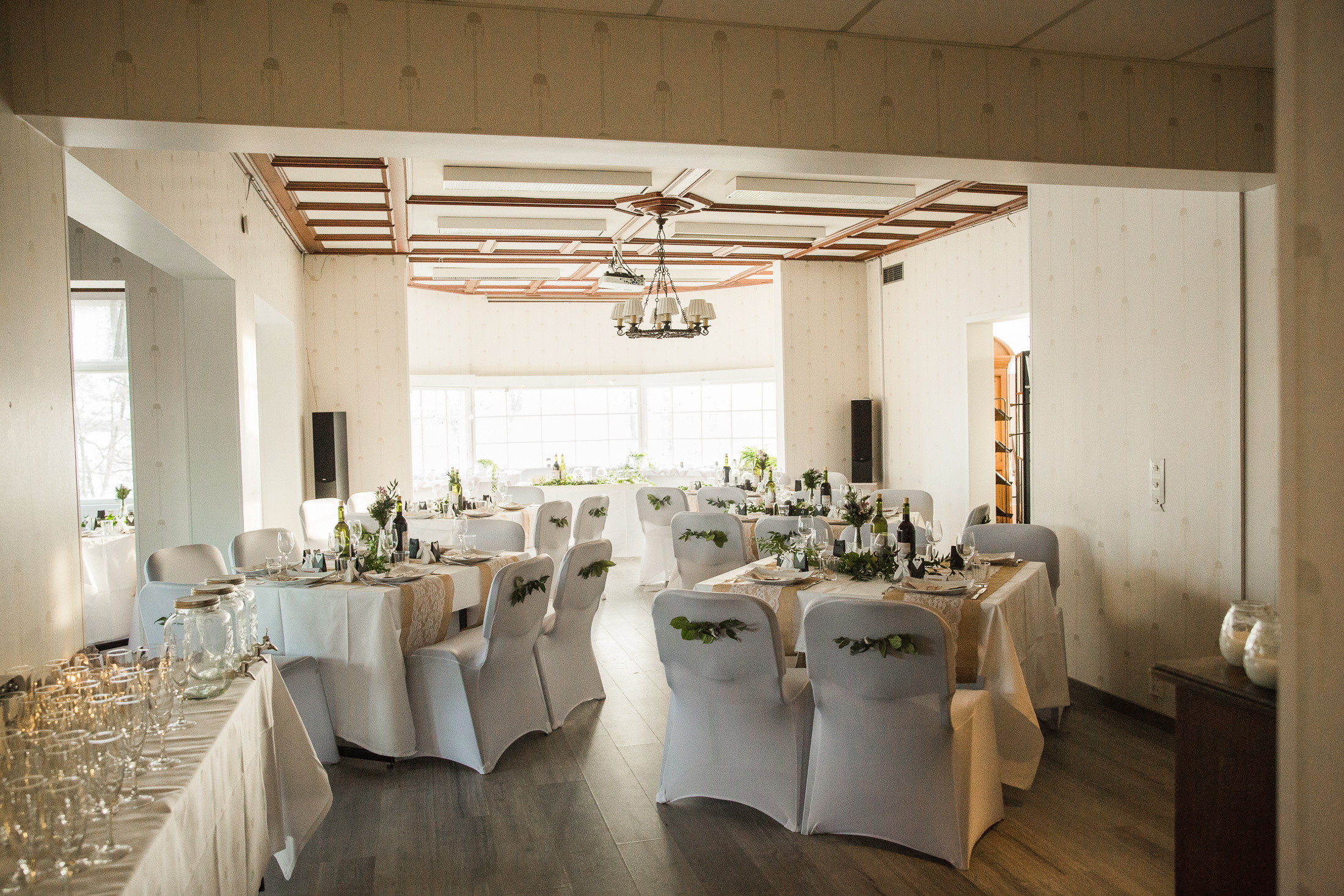 Irina&Teemu, Temppeliaukion kirkko + Villa Åkerblom, hääkuvaus Helsinki