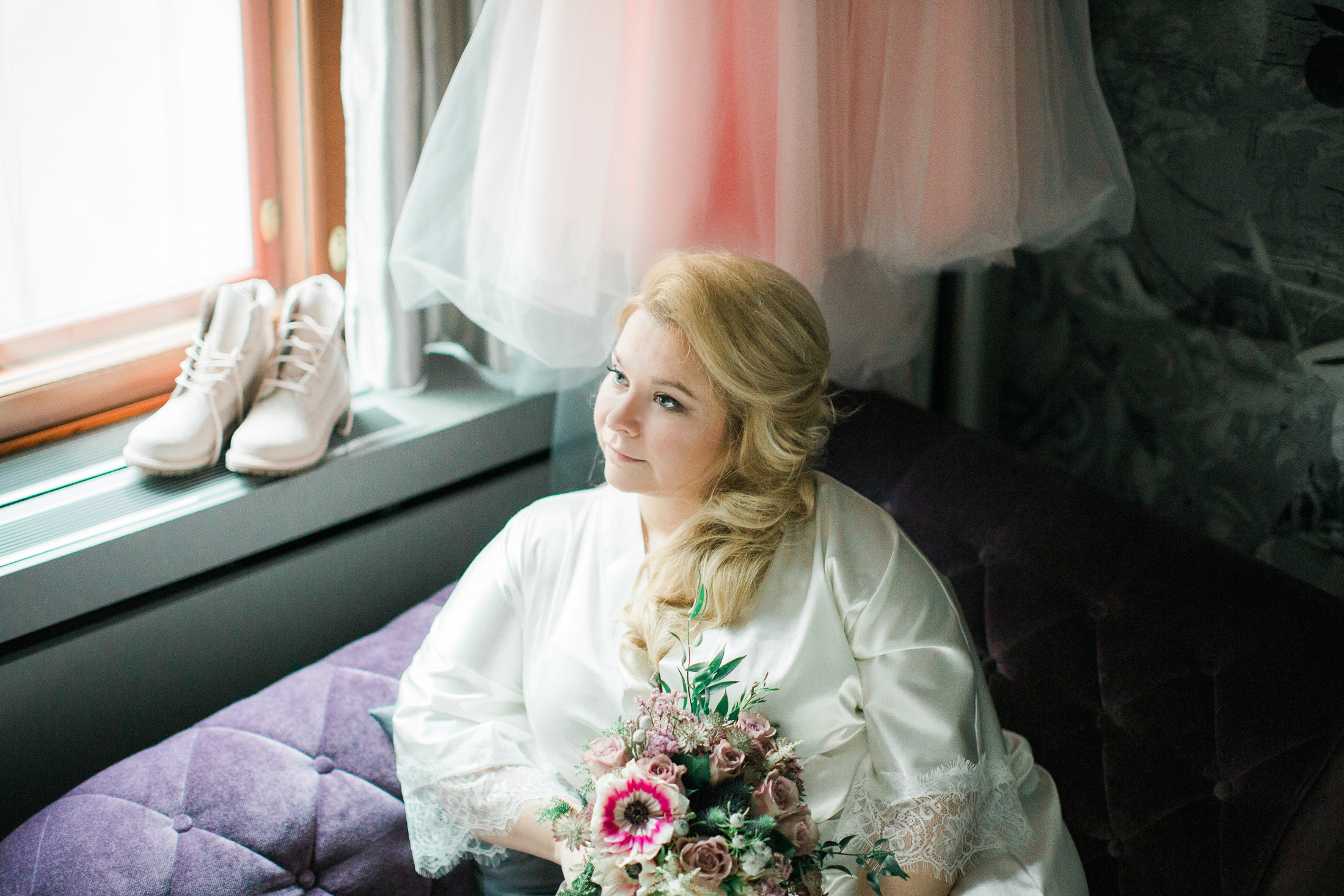 Irina&Teemu, Temppeliaukion kirkko + Villa Åkerblom, hääkuvaus Helsinki