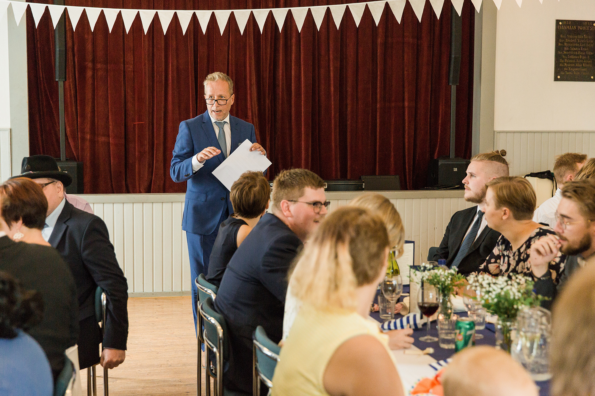 Riikka&Antti, kesähäät Tapanilassa