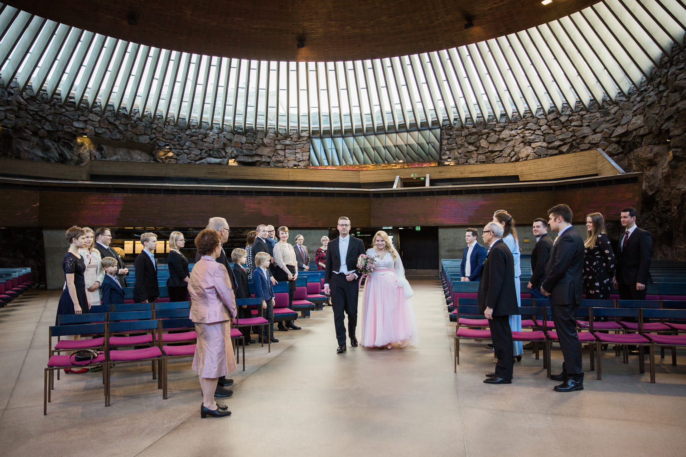 Irina&Teemu, Temppeliaukion kirkko + Villa Åkerblom, hääkuvaus Helsinki