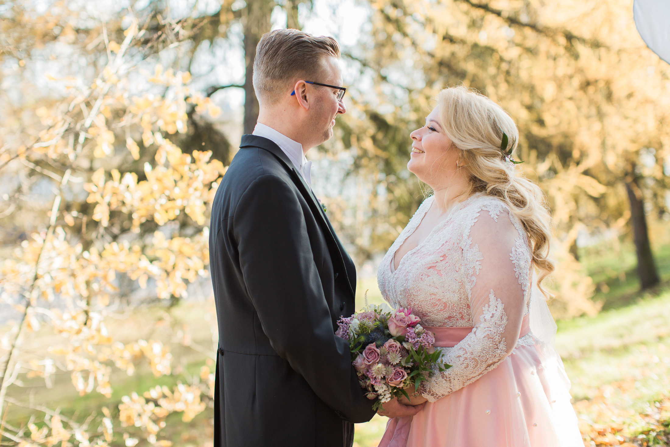 Irina&Teemu, Temppeliaukion kirkko + Villa Åkerblom, hääkuvaus Helsinki