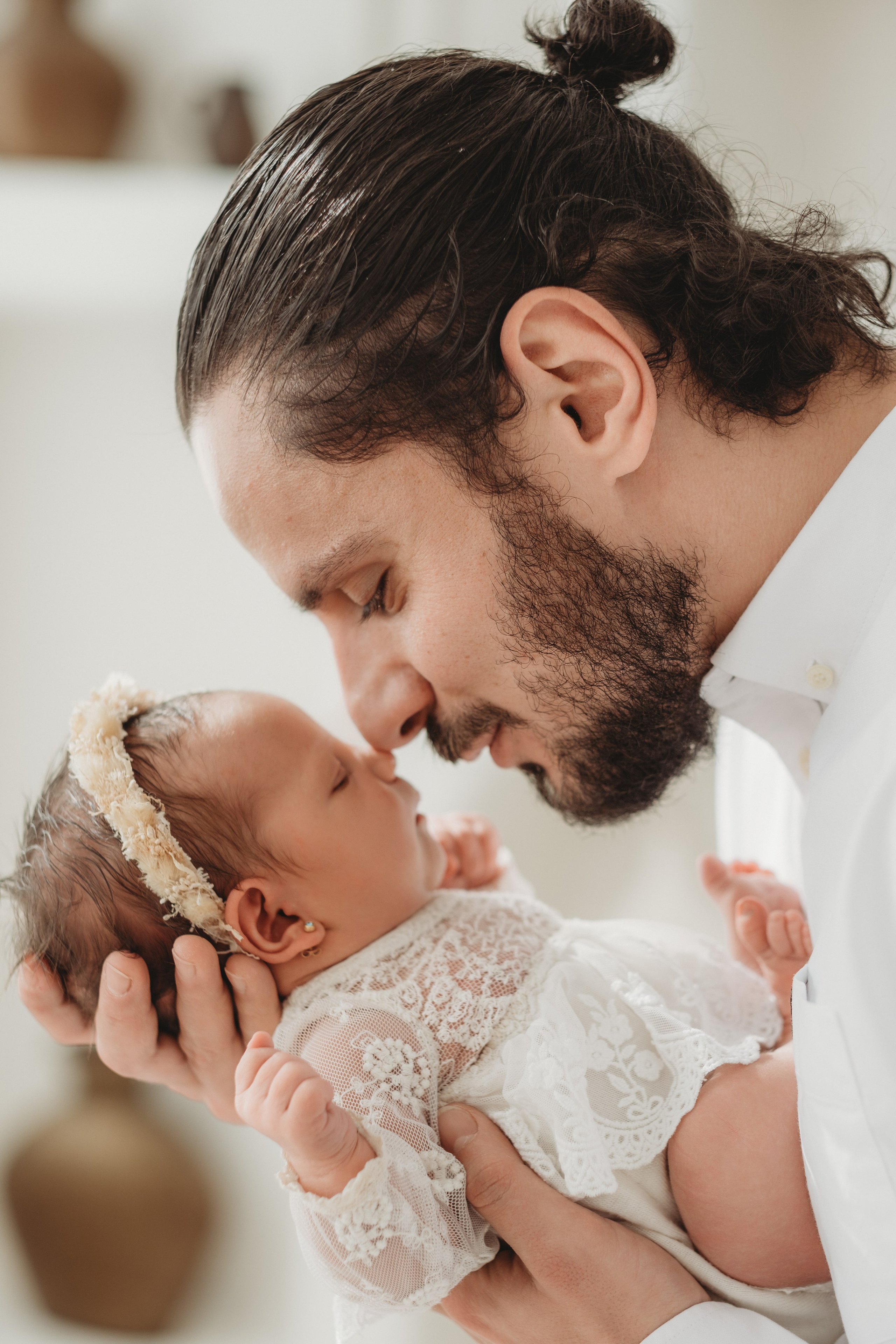 Newborn. Raluca Anghelescu, fotograf profesionist în Brașov